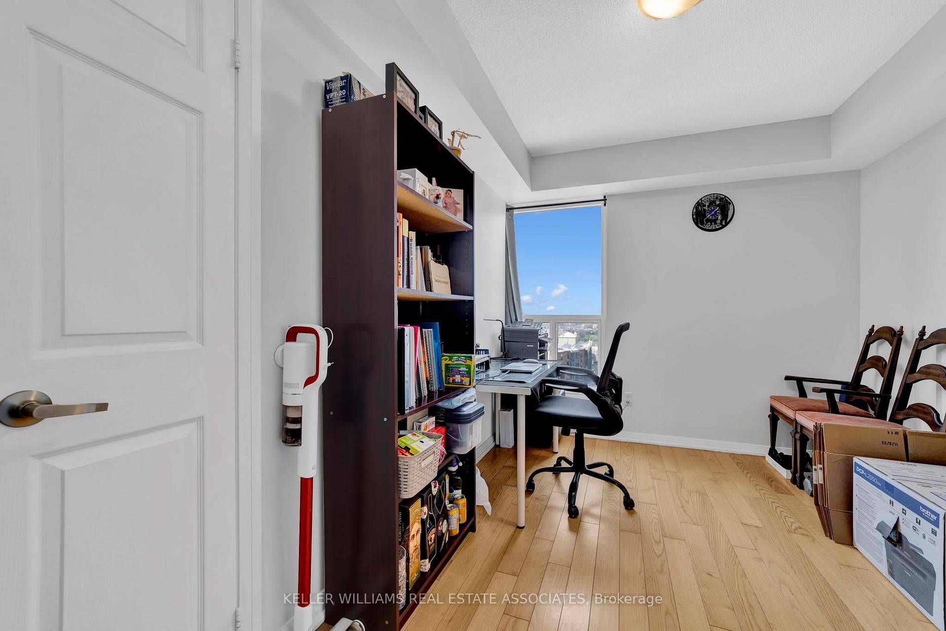 220 Forum Drive Unit 1405 photo 17