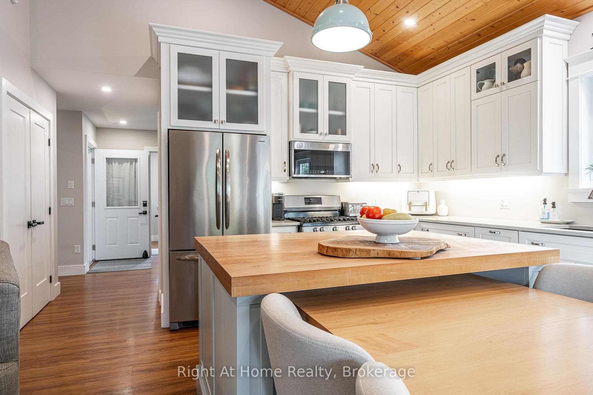 71214 Anne Street photo 9
