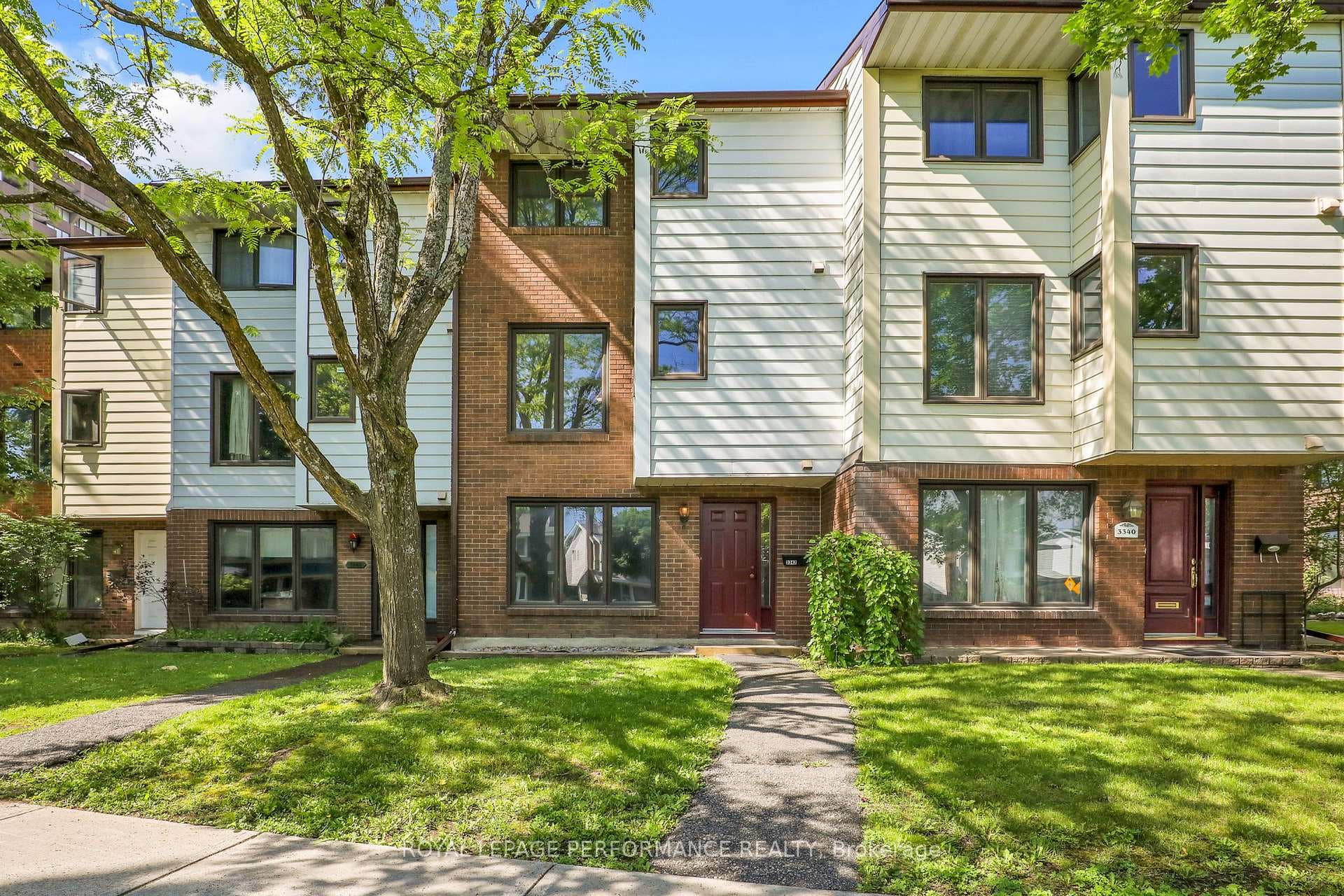 3342 Southgate Road Unit 10 photo 2