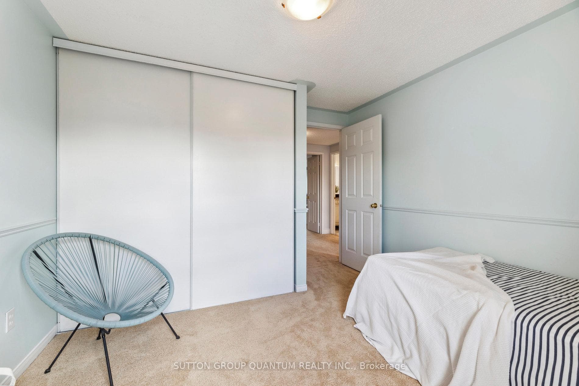 89 Sagewood Avenue photo 18