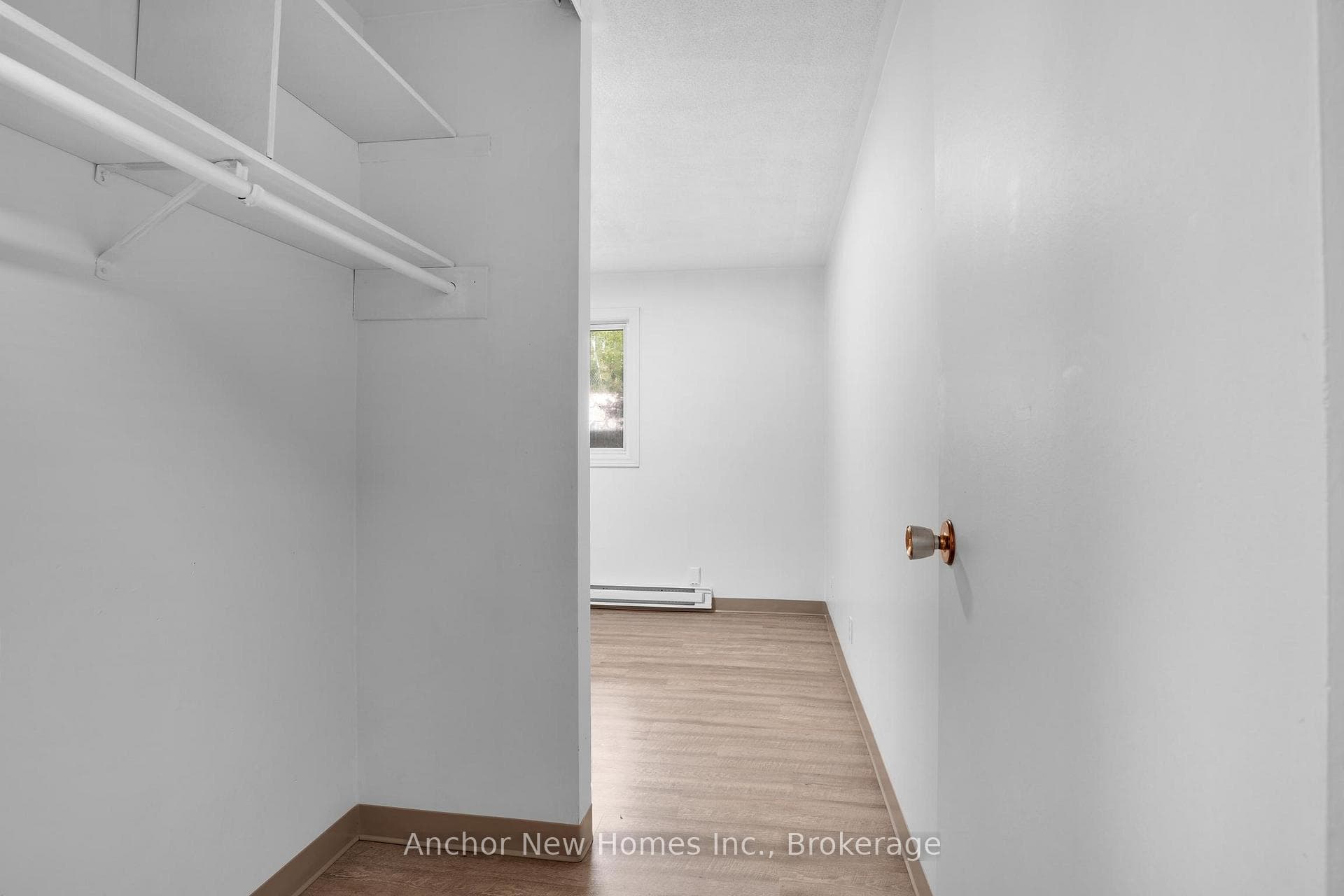 20 Valleyview Drive photo 32