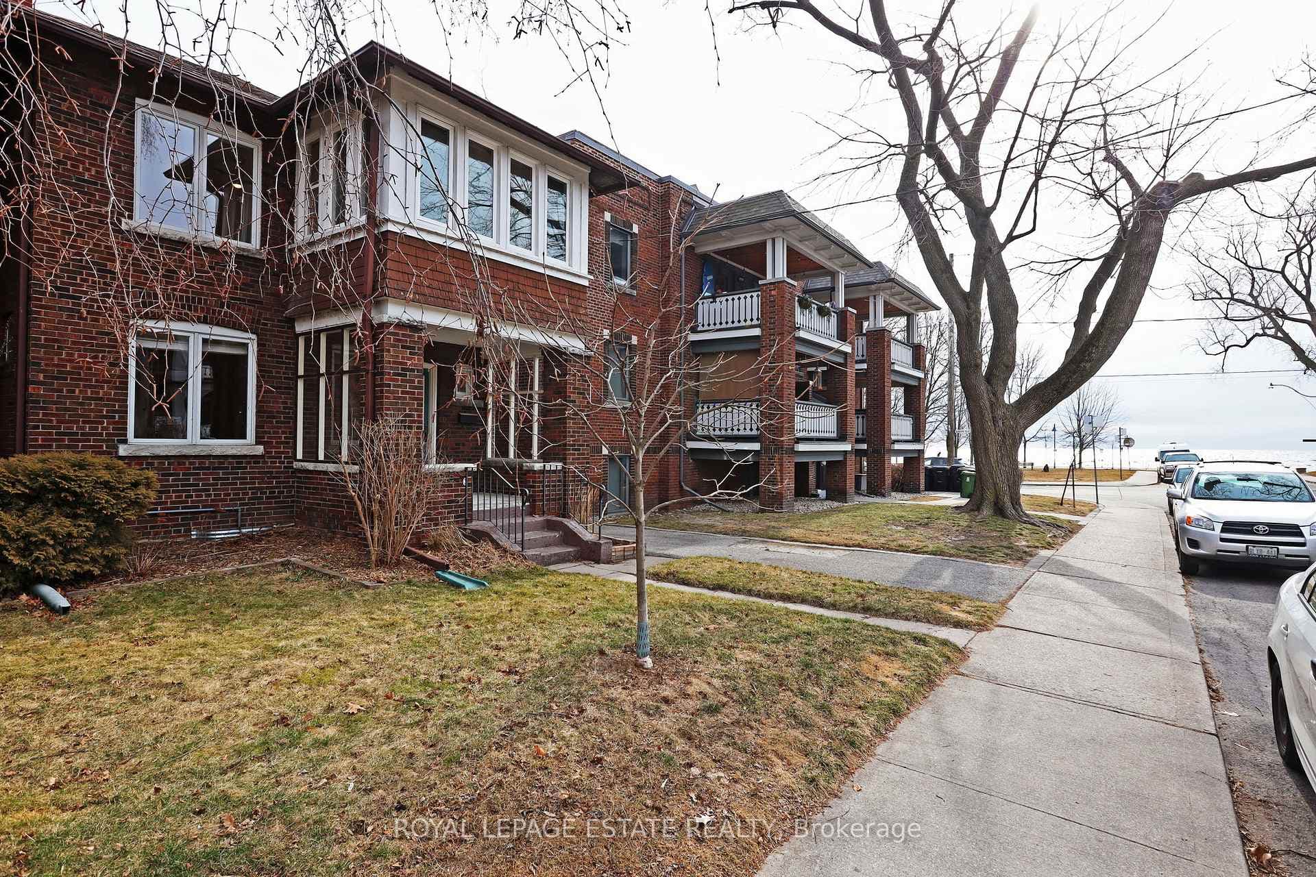 3 Hammersmith Avenue photo 2
