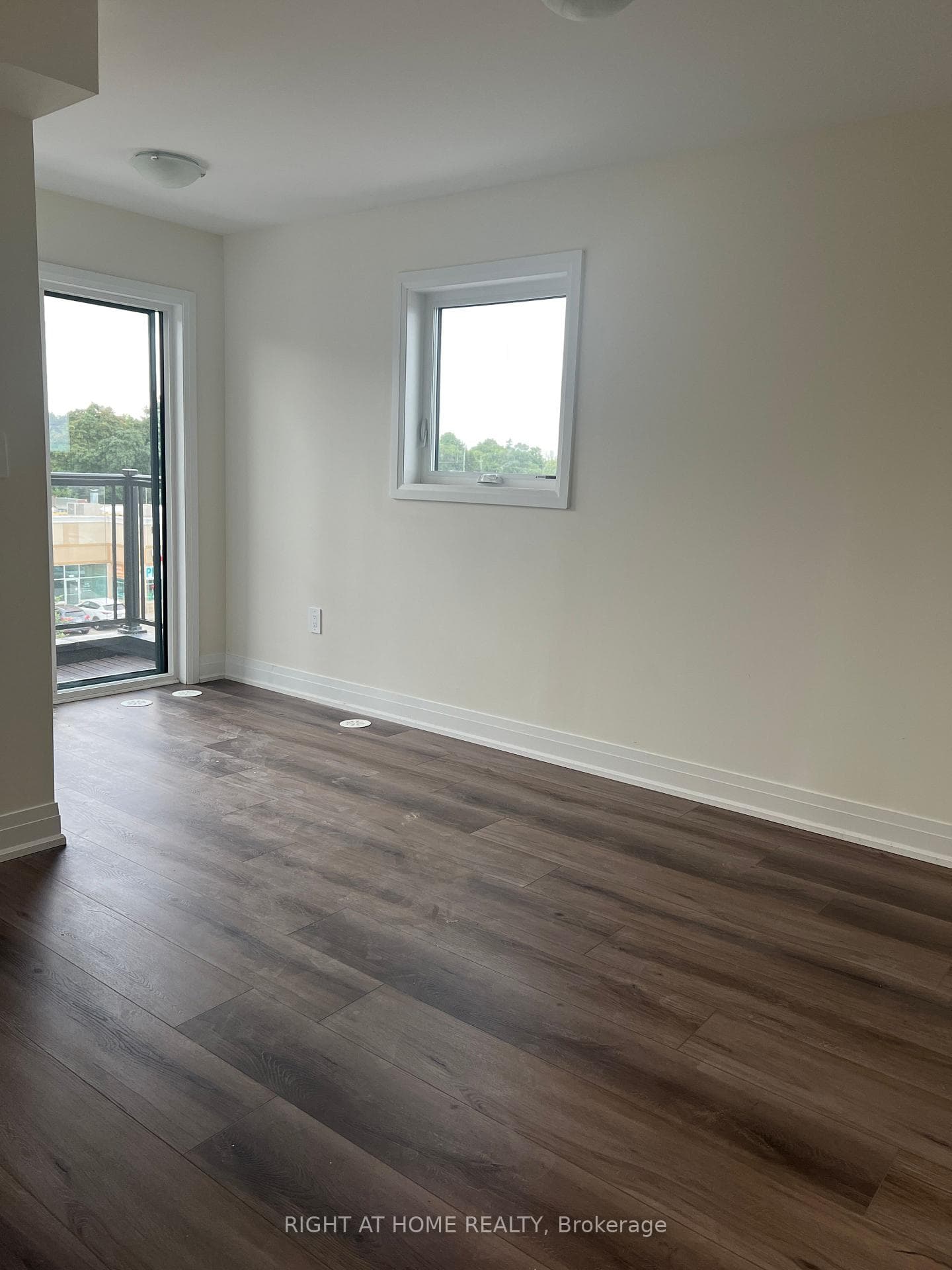 755 Omega Drive Unit 214 photo 11