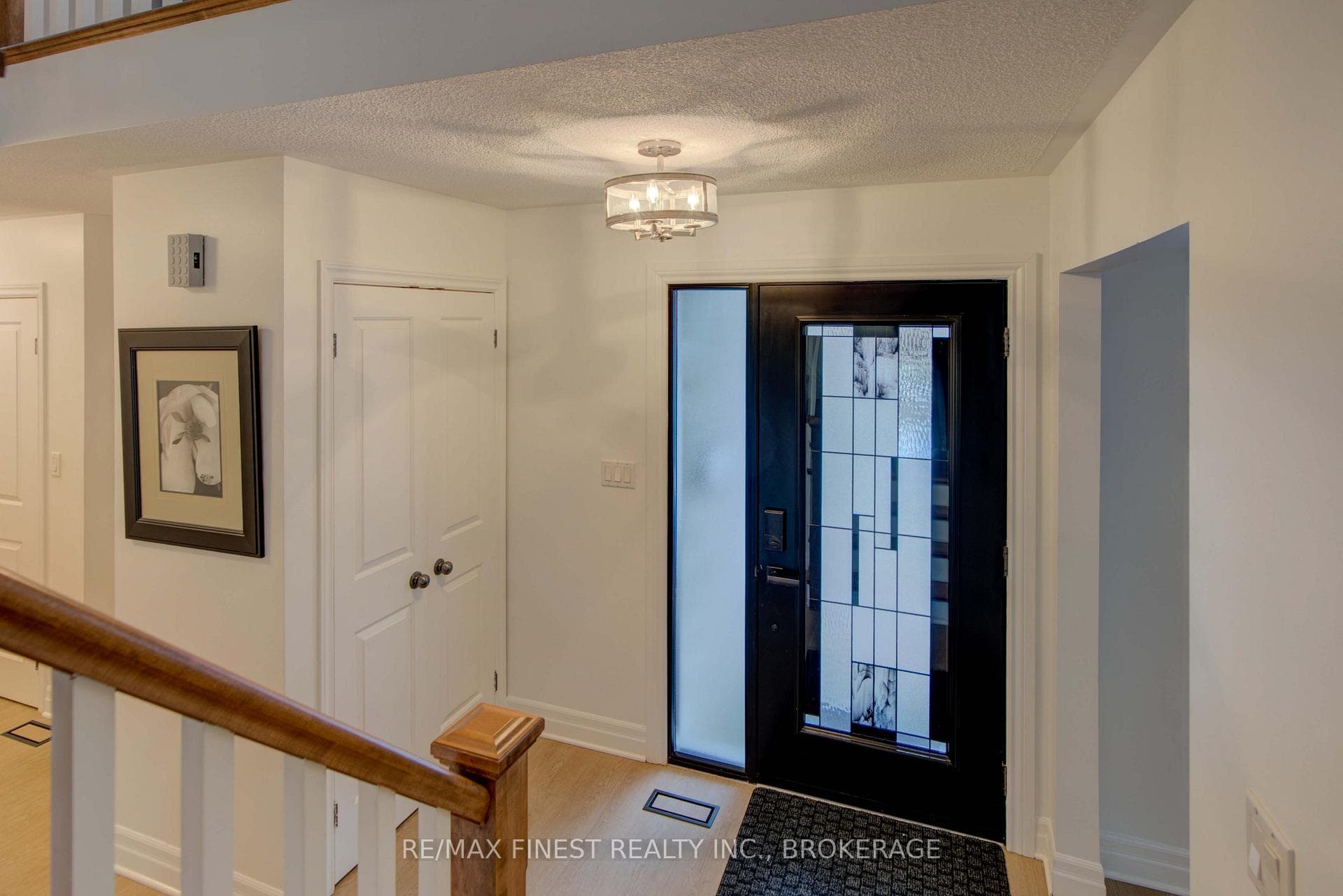 921 Jasper Court photo 6