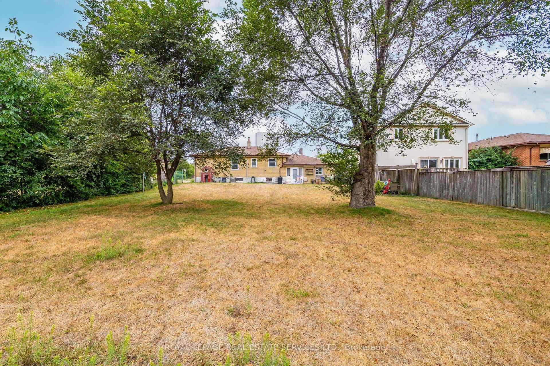 147 Poplar Road photo 35
