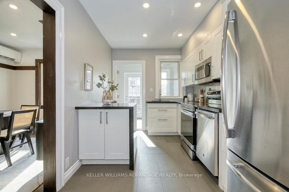 10 Alameda Avenue photo 12