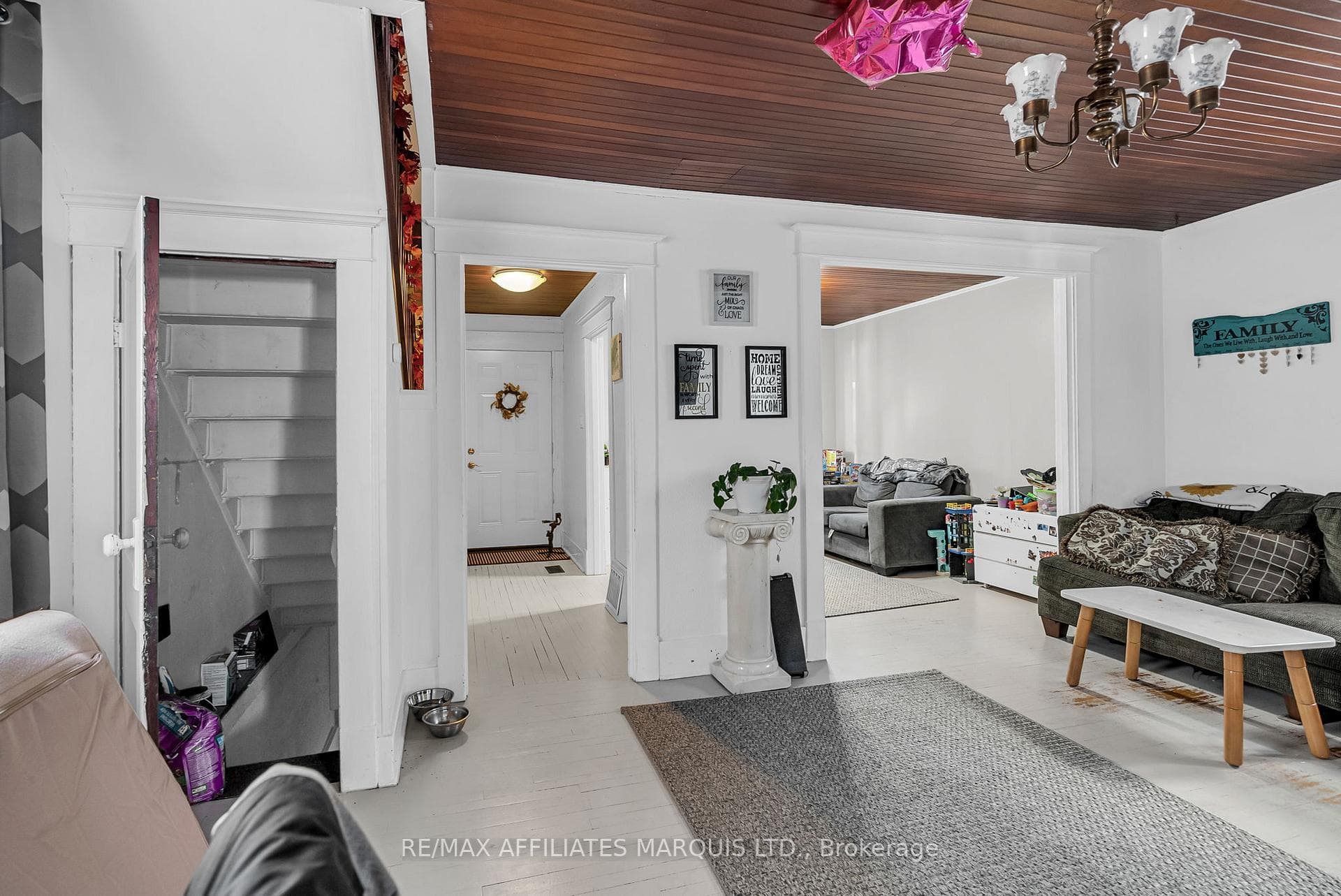 316 Mcconnell Avenue photo 4