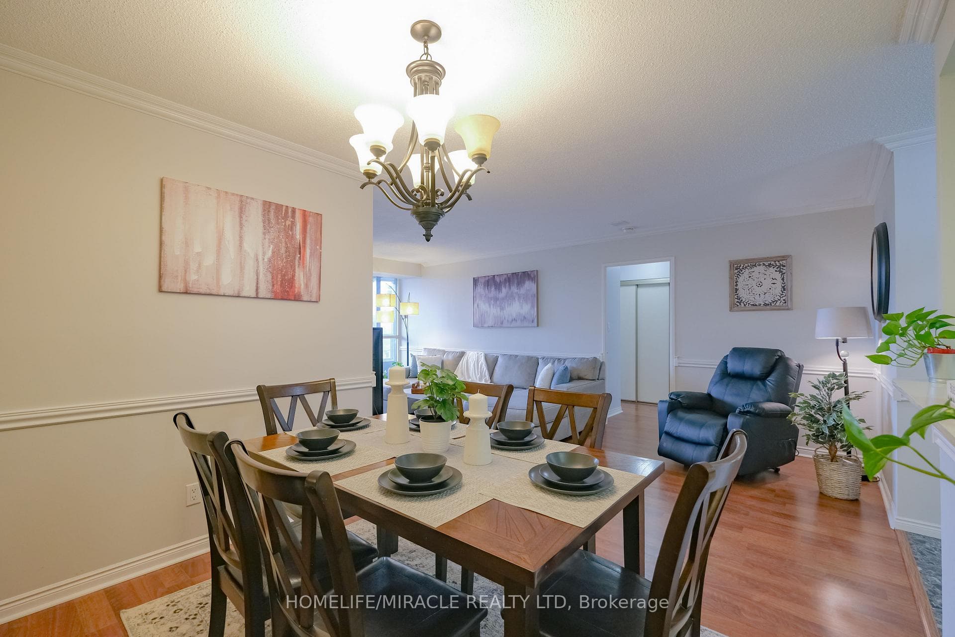 20 Guildwood Parkway Unit 602 photo 9