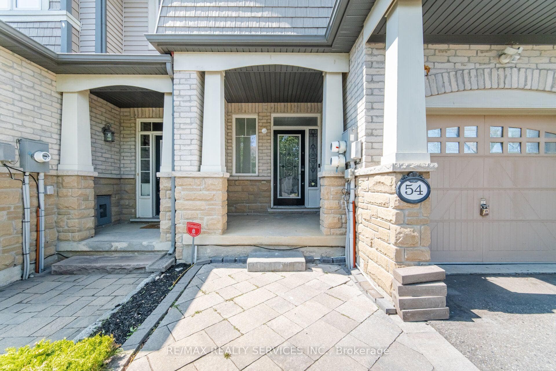 54 Losino Street photo 6