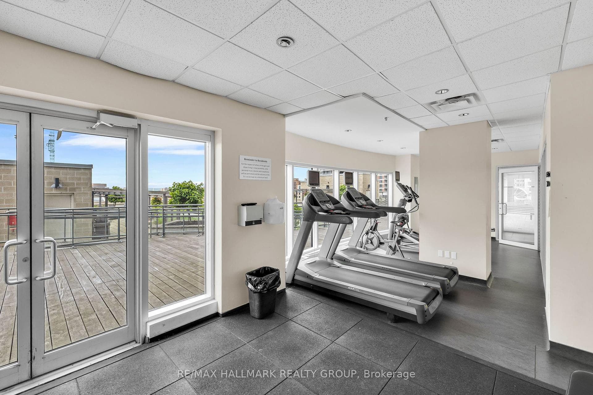 90 George Street Unit 1301 photo 23