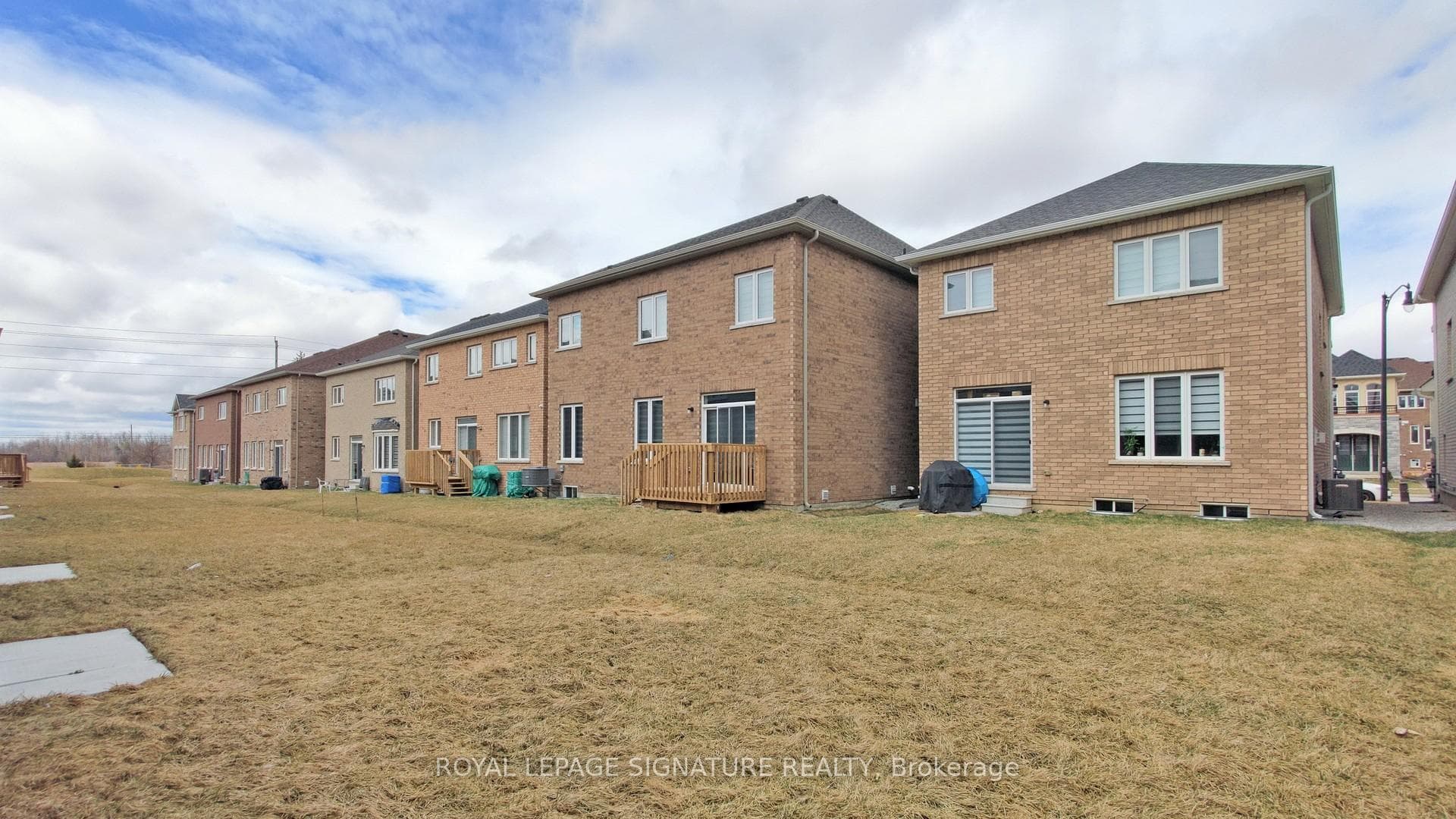 138 Finegan Circle Unit Bsmt photo 13