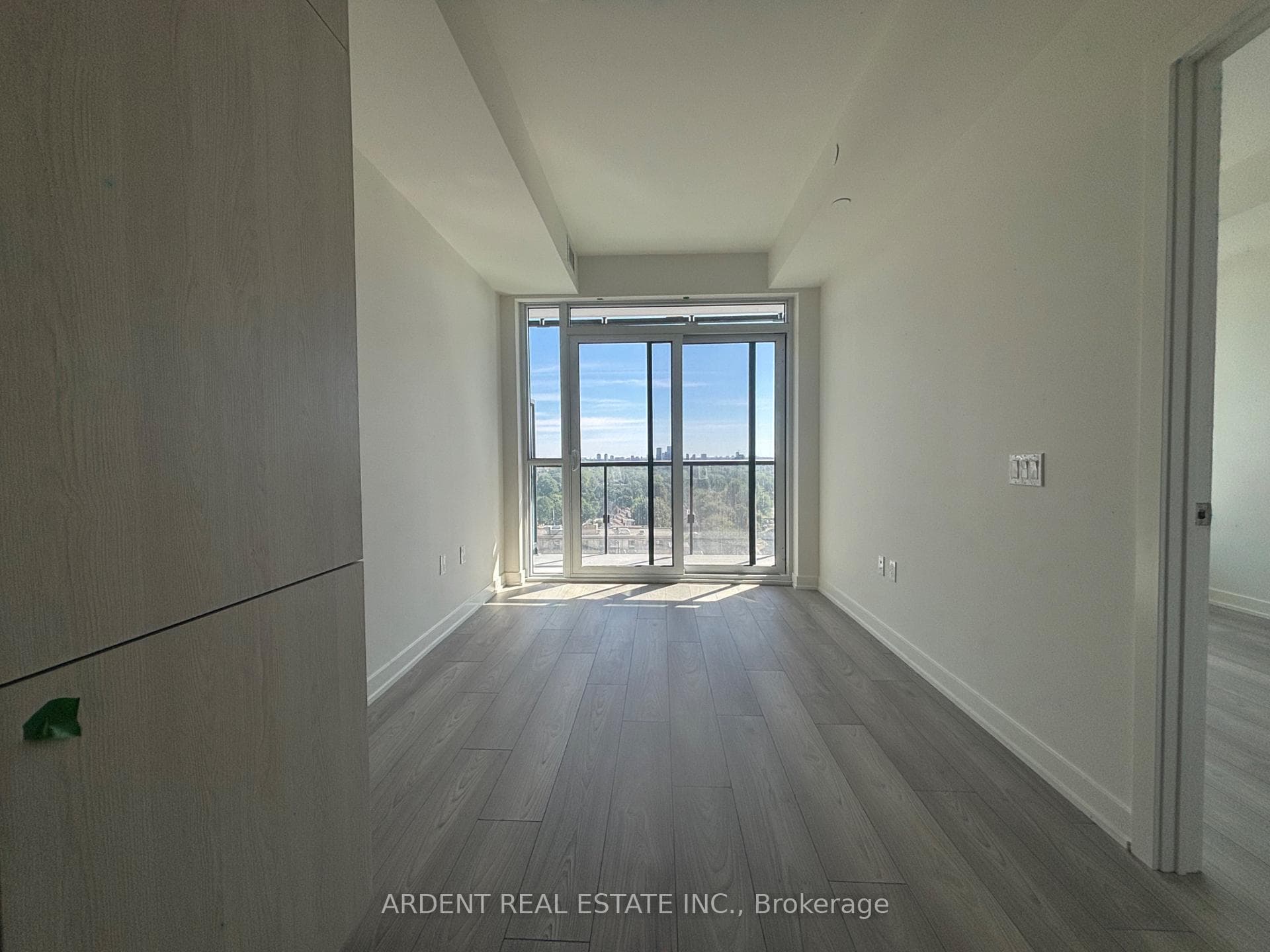 110 Broadway Avenue Unit 1011S photo 27