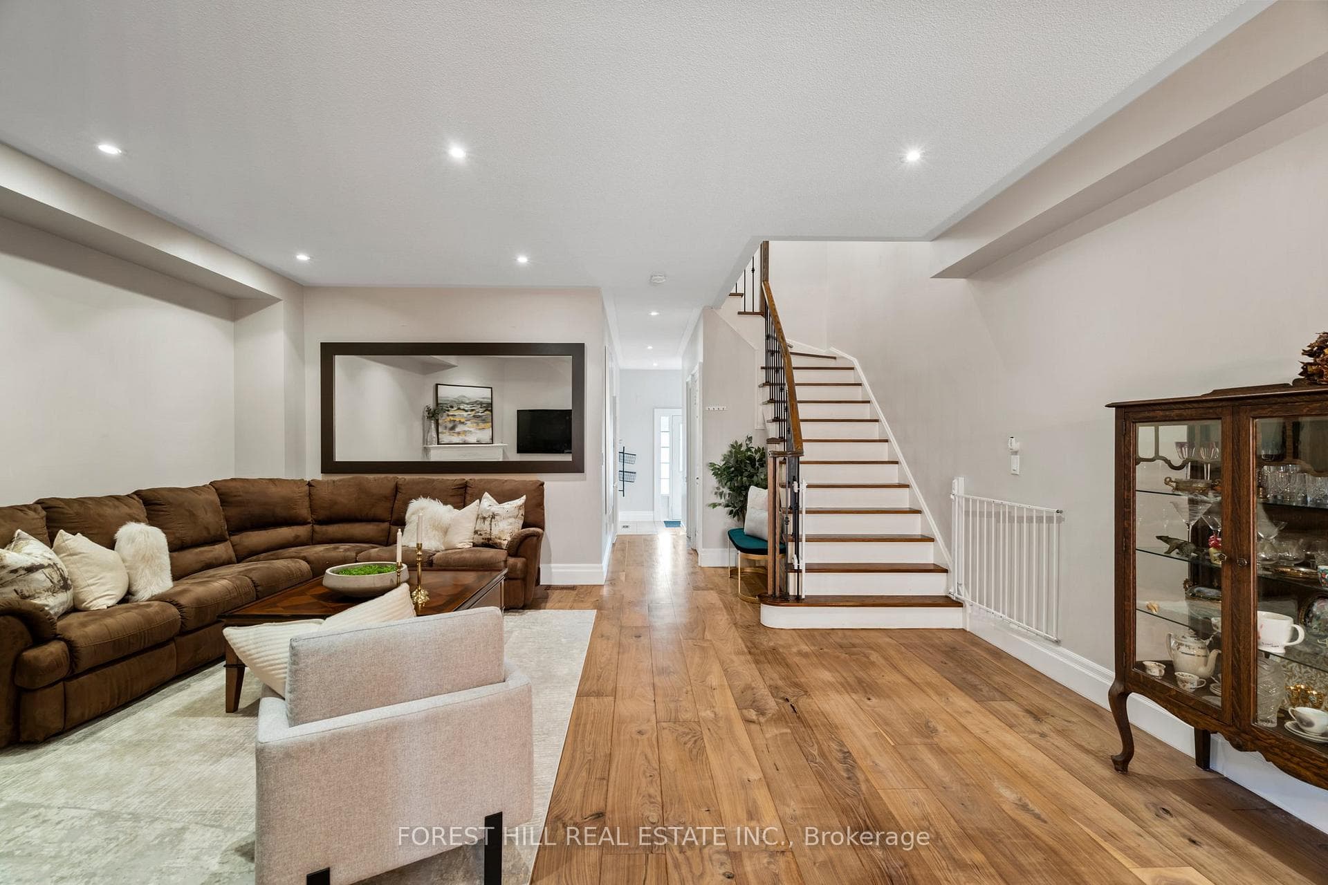 70 Daniel Reaman Crescent photo 9