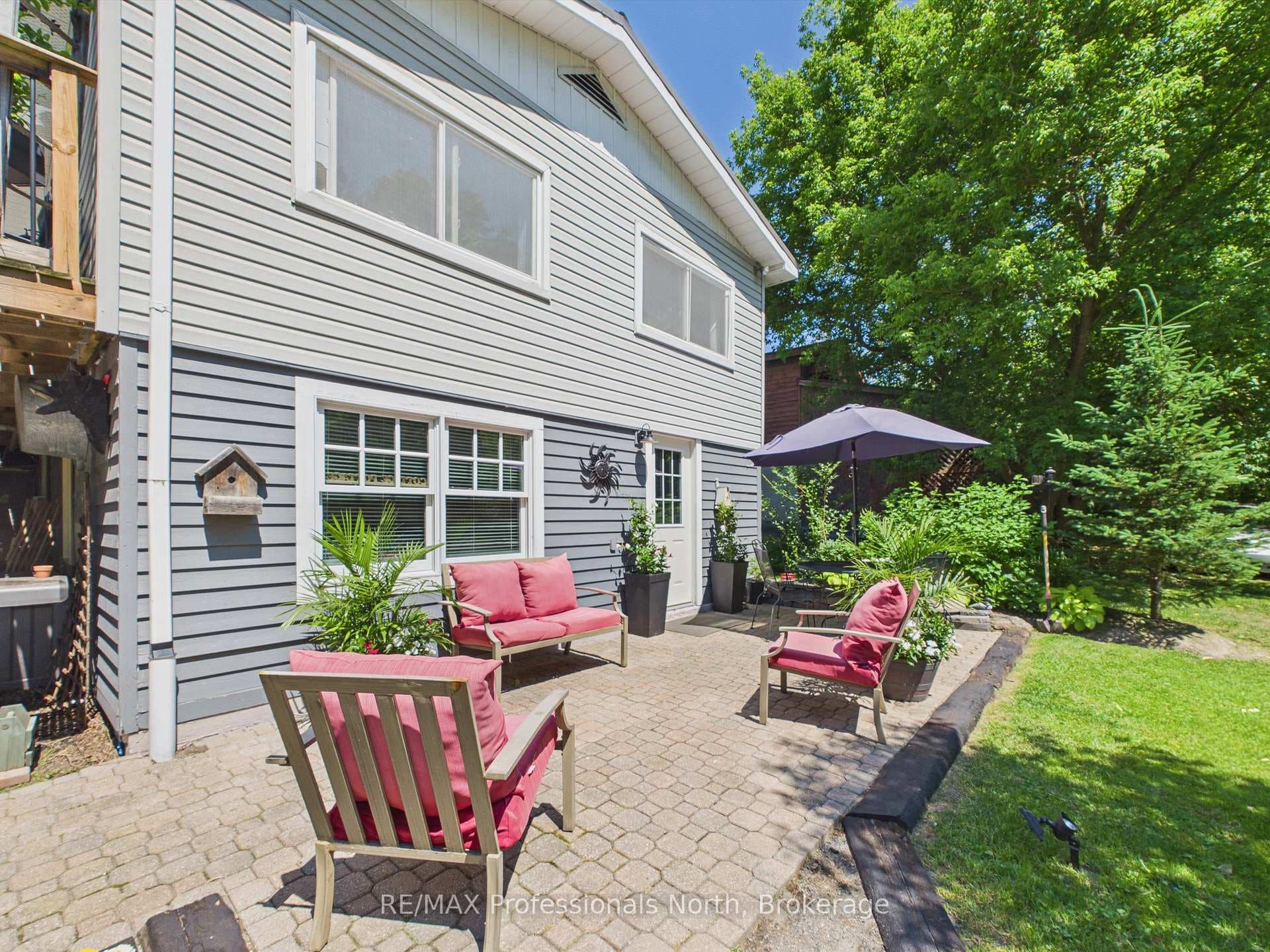 36 EDWARD Street photo 42