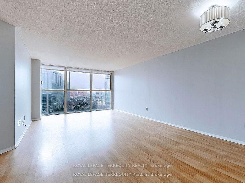 4205 Shipp Drive Unit 1209 photo 7