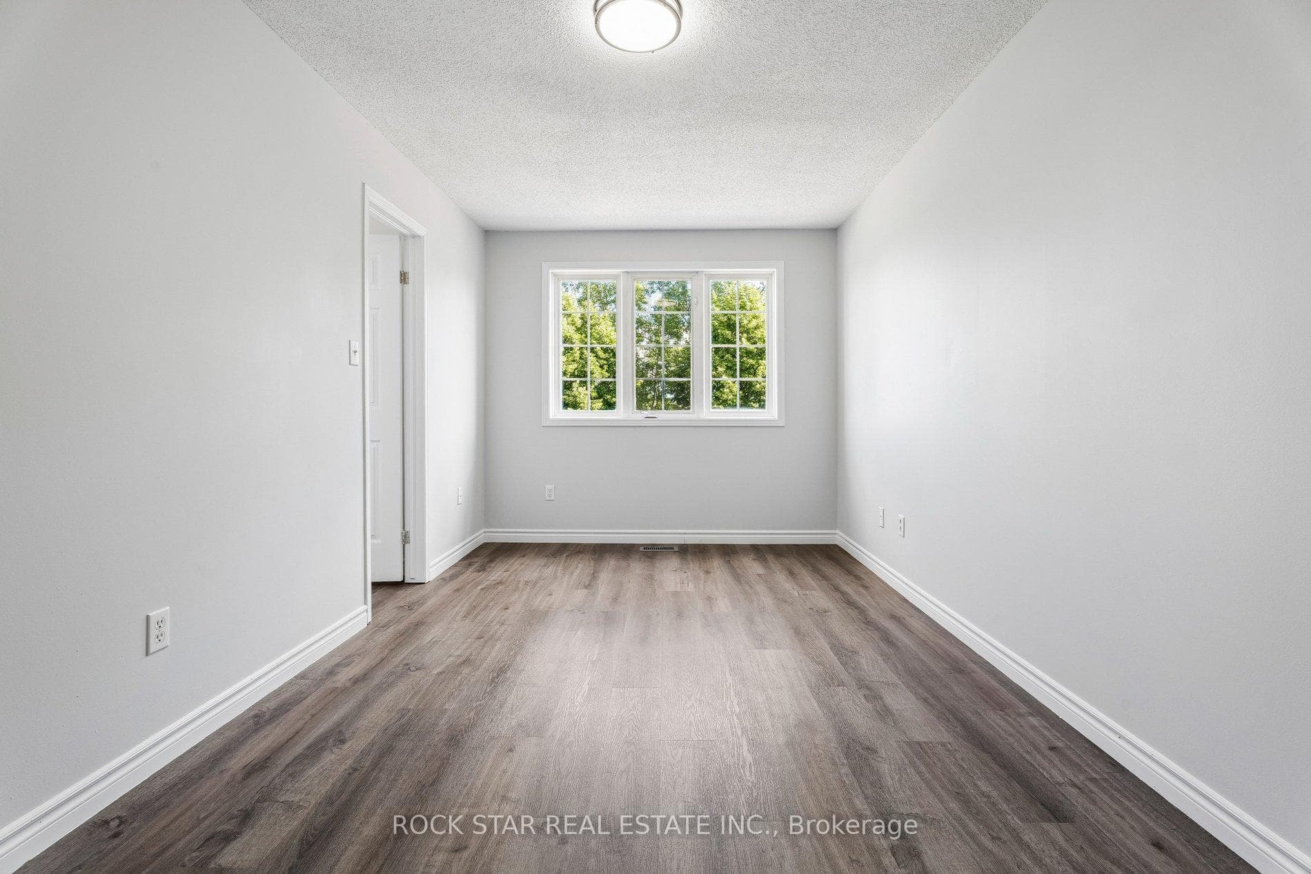 1860 Upper Gage Avenue Unit 3 photo 14