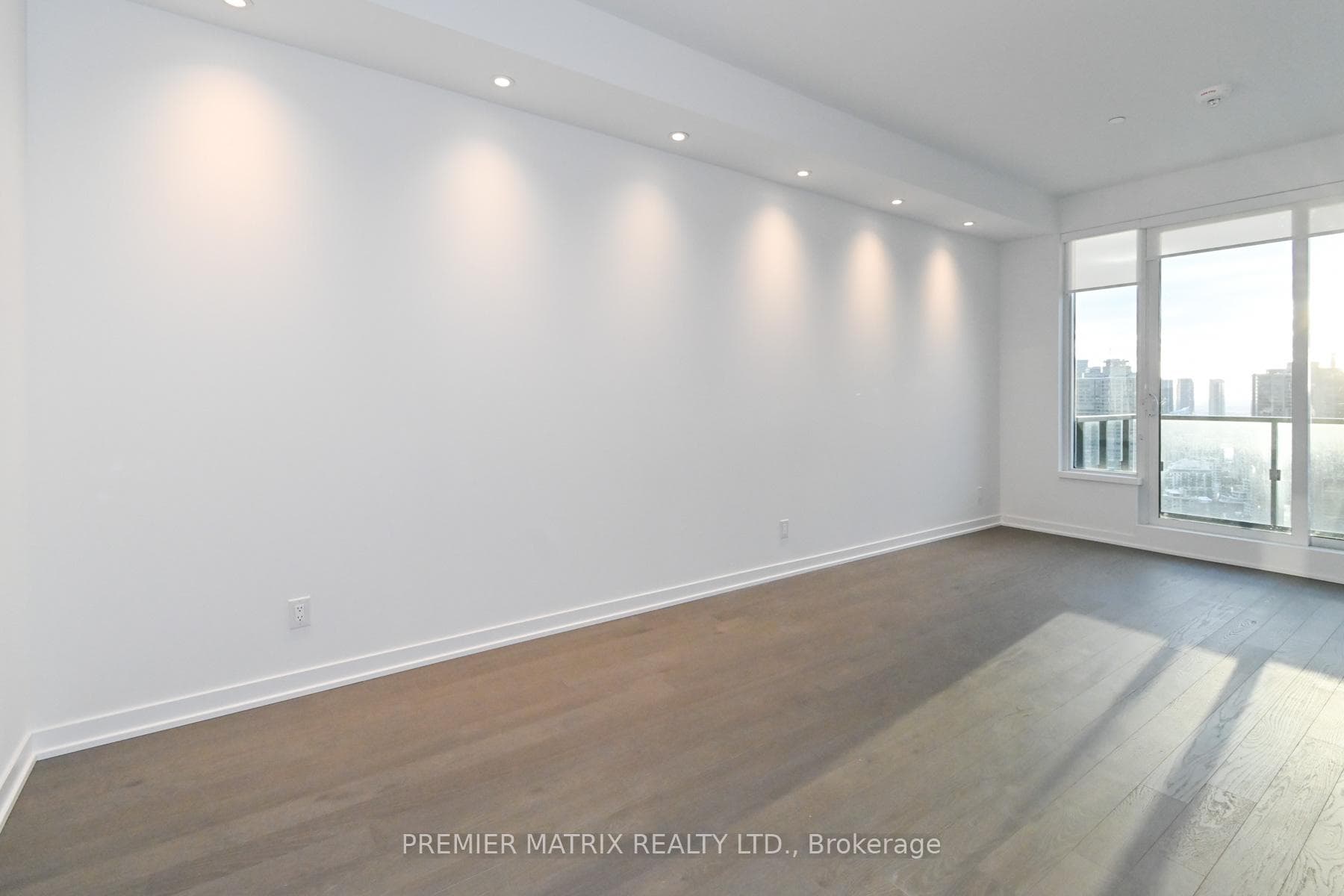 1928 Lake Shore Boulevard Unit PH 7 photo 7