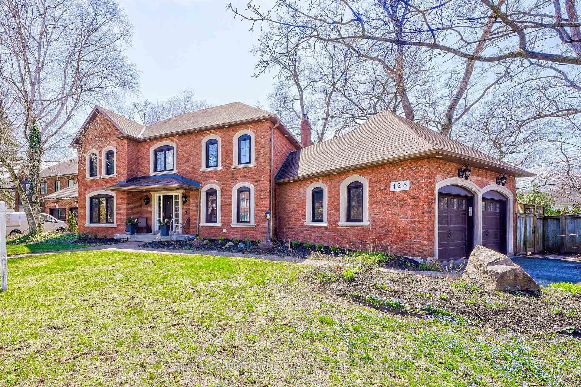 128 Whittington Place photo 4