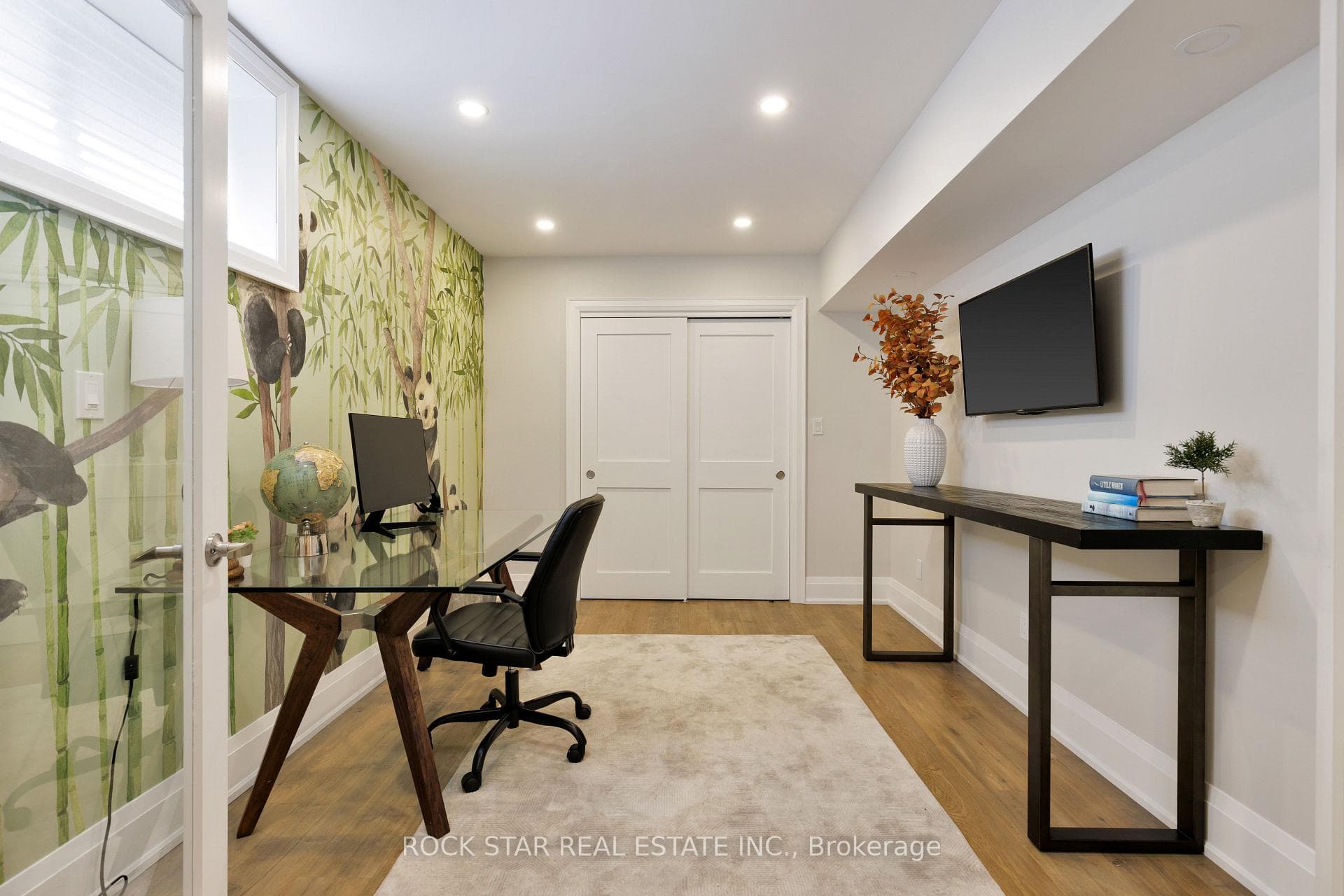 540 Weir Avenue photo 48