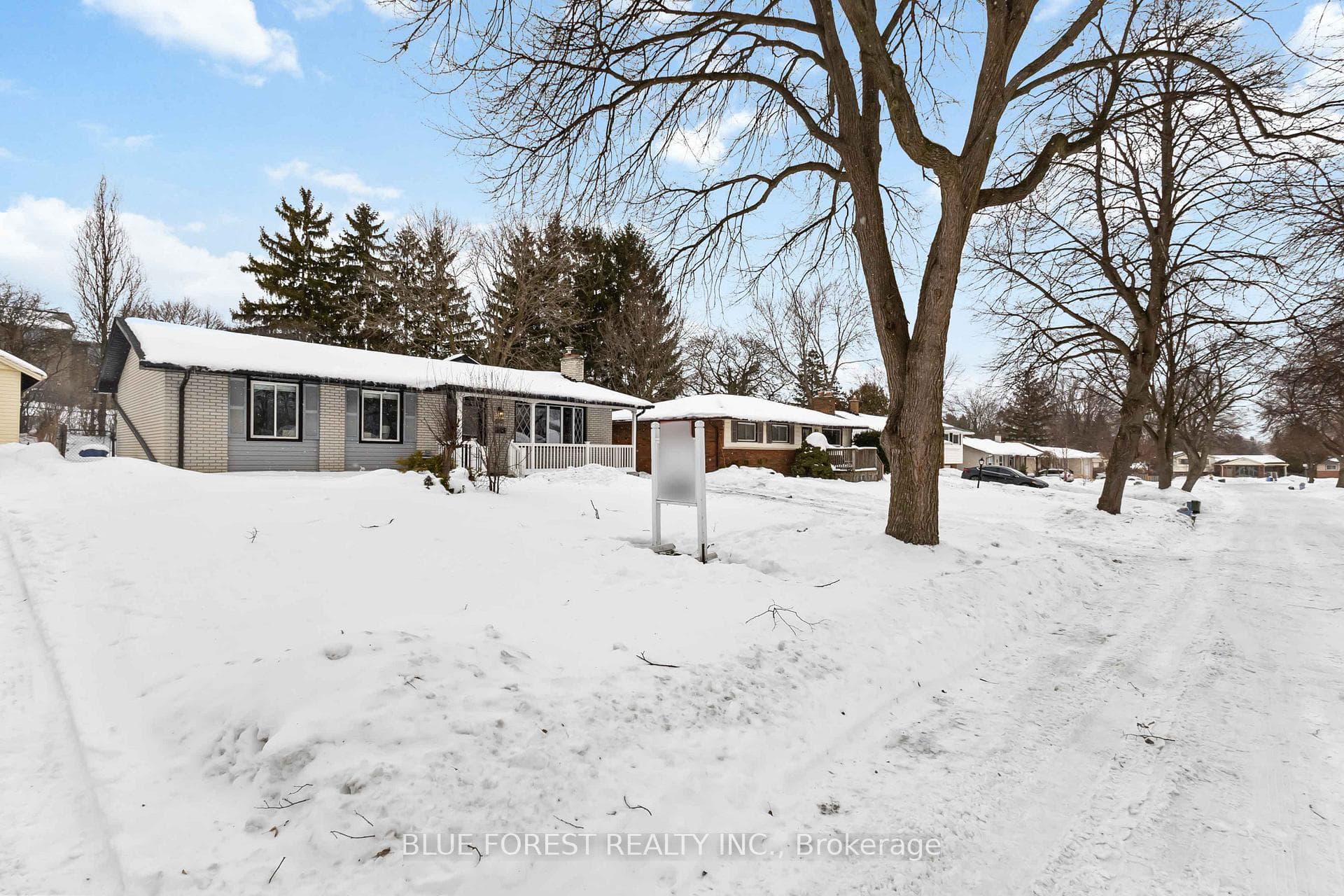 43 Southwood Crescent photo 47