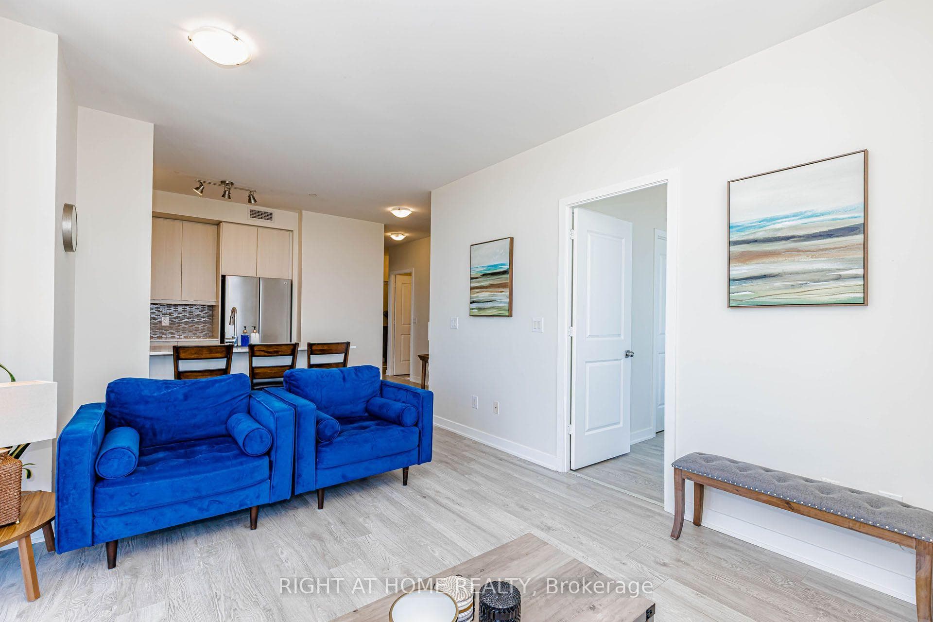 4633 Glen Erin Drive Unit 2 photo 21