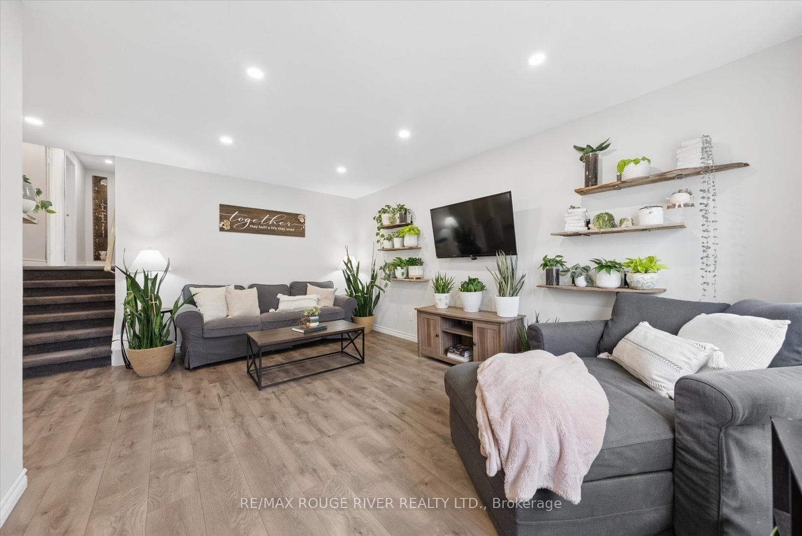 43 Ormond Drive photo 4
