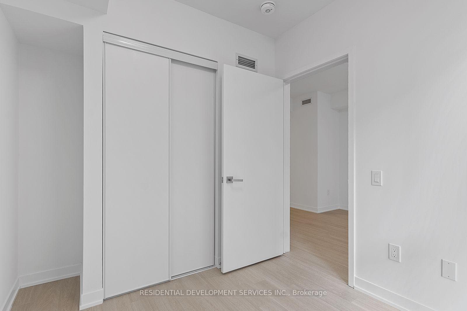 500 Wilson Avenue Unit 314 photo 11