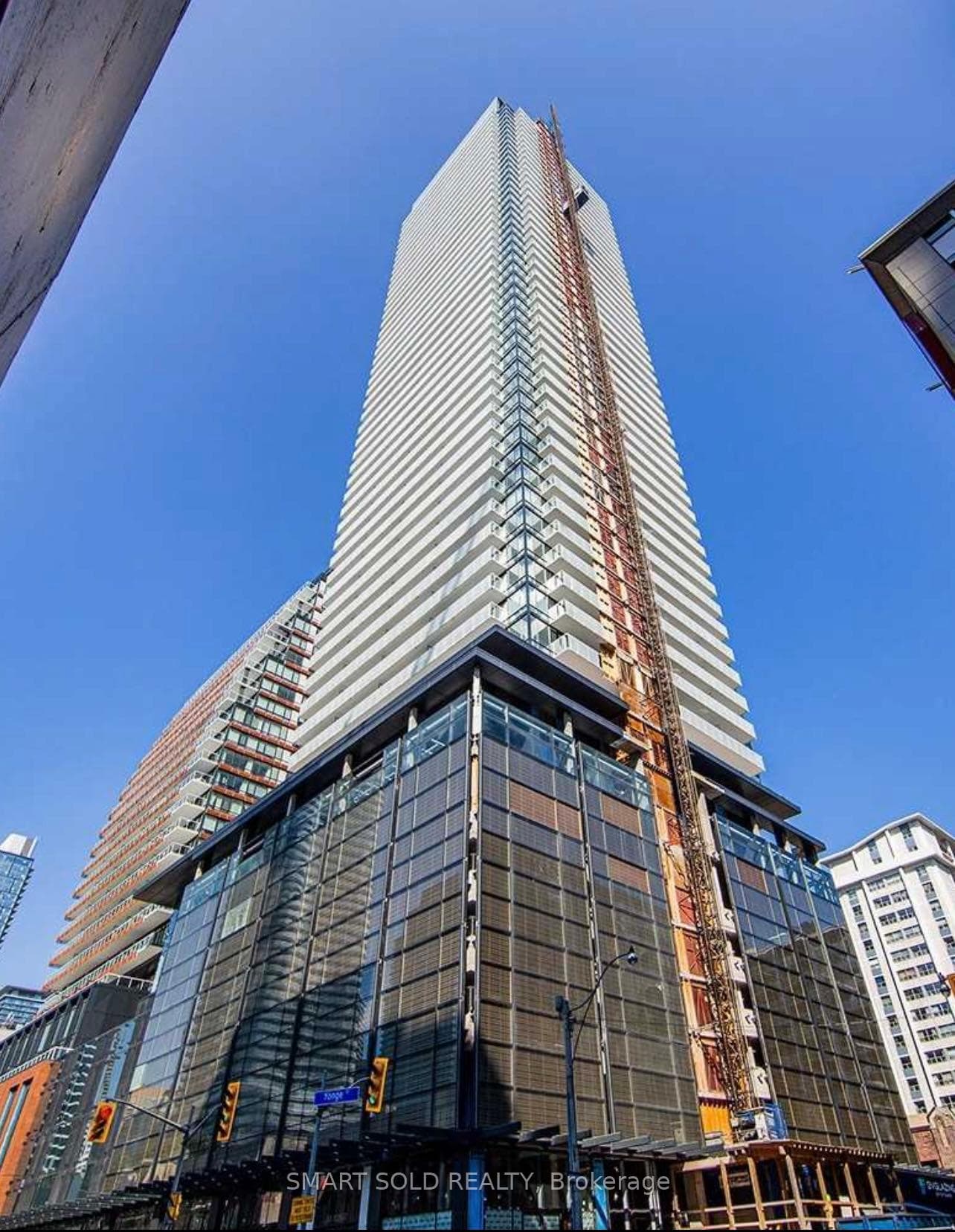 501 Yonge Street Unit 1105 photo 1