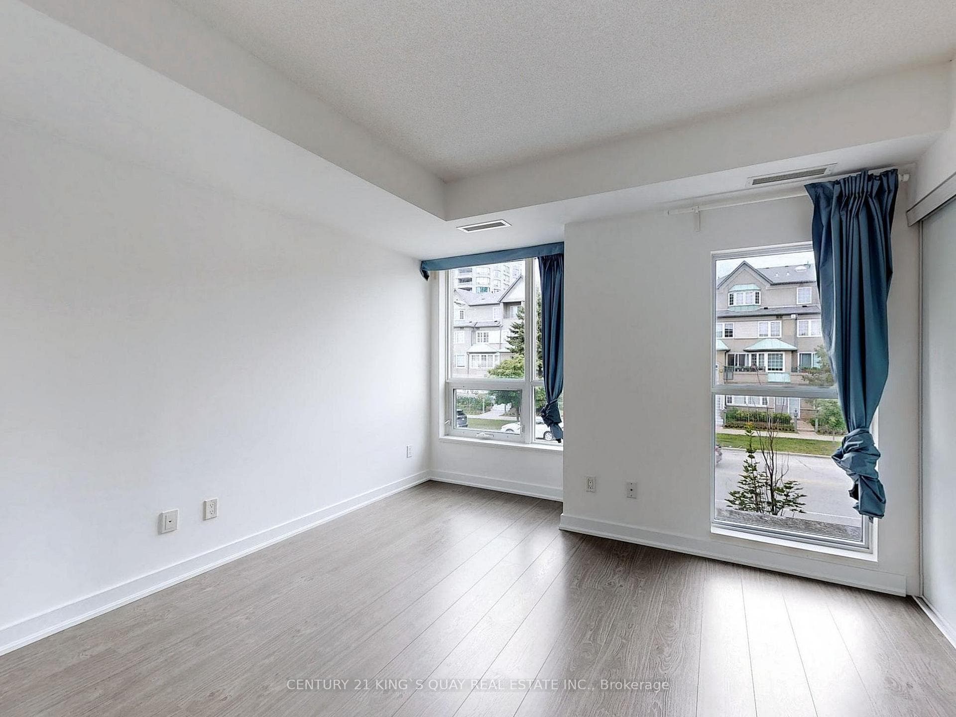 175 Bonis Avenue Unit TH14 photo 22