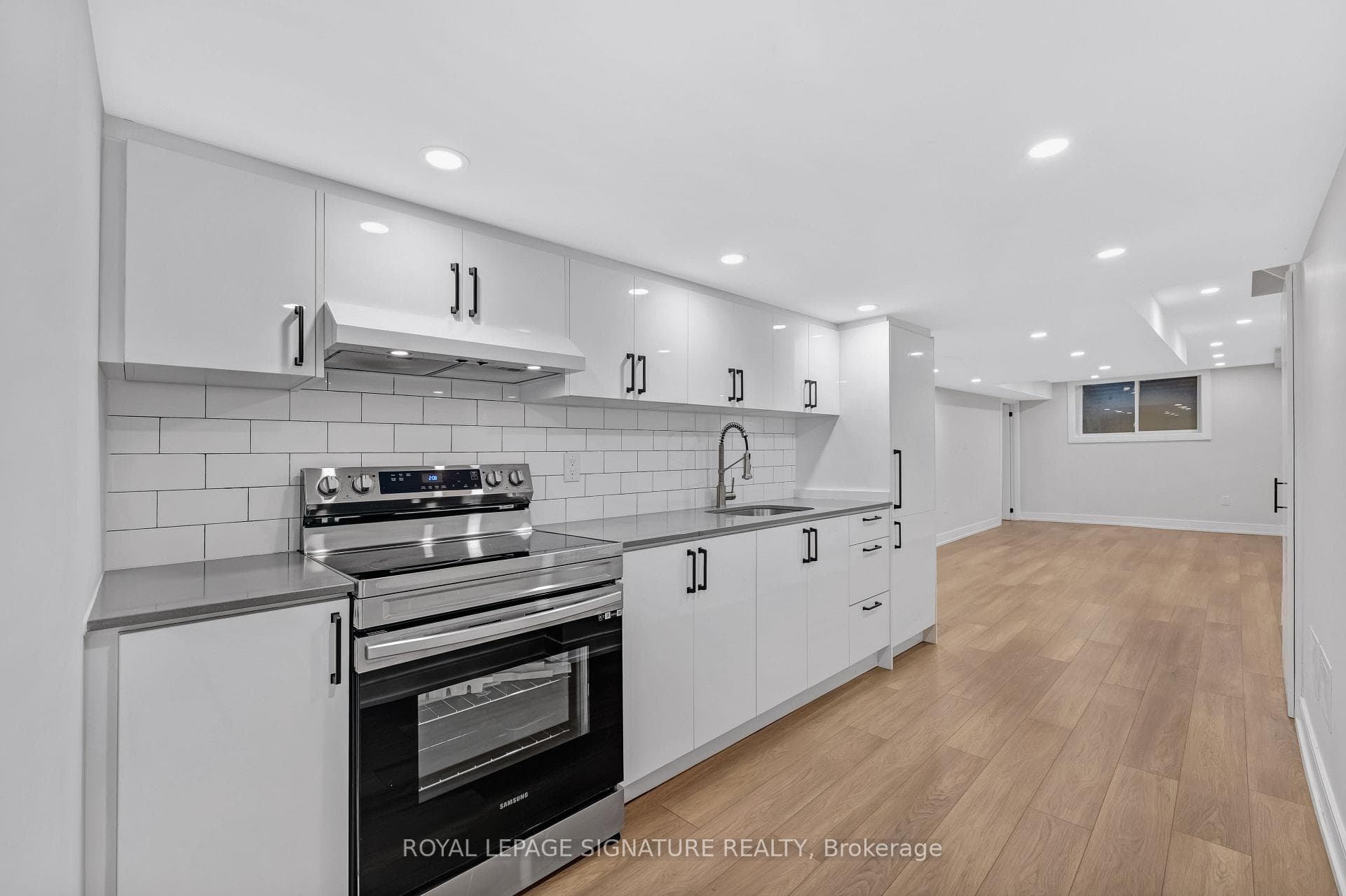 30 Snowcrest Avenue photo 29