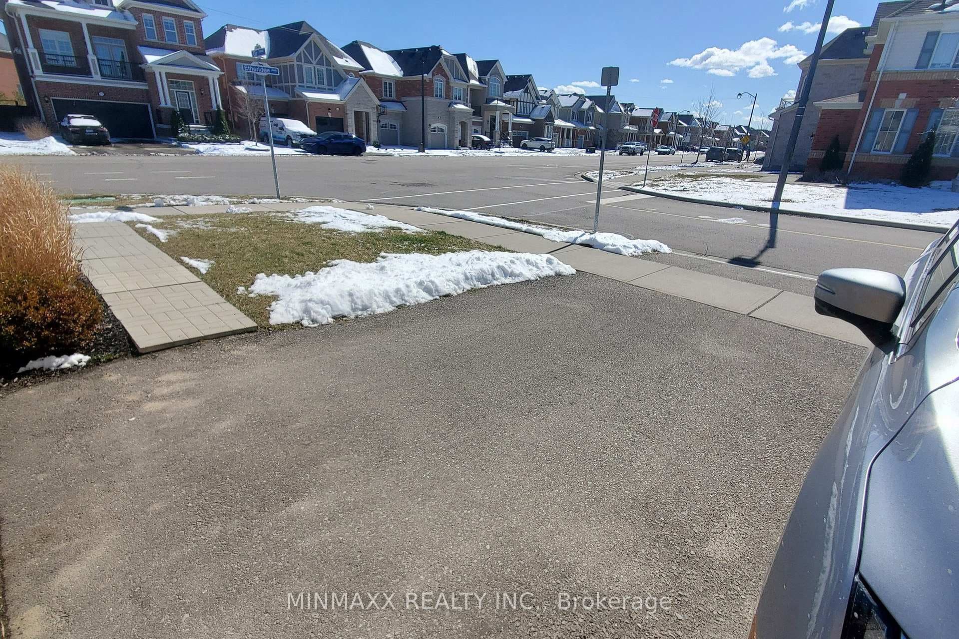1450 Orr Terrace photo 5
