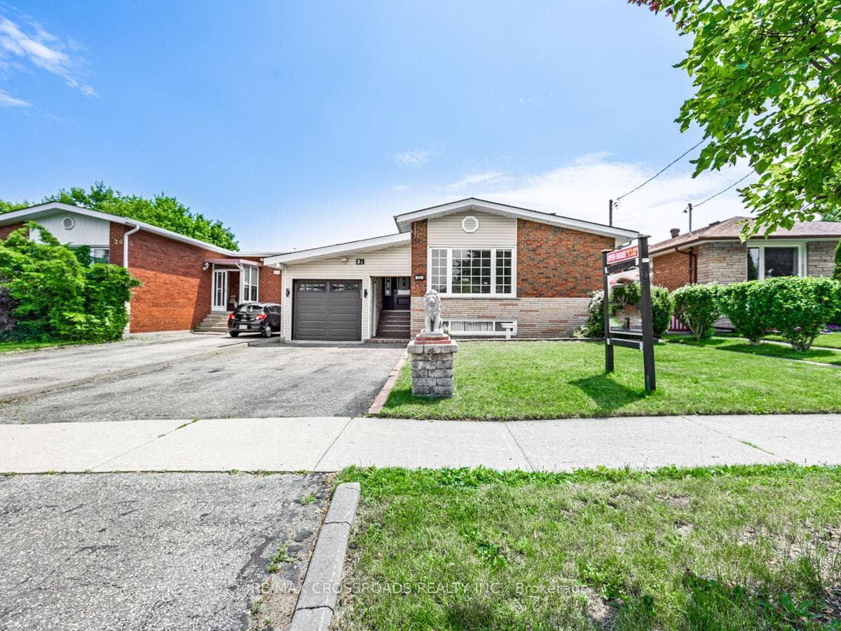 22 Araman Drive photo 2