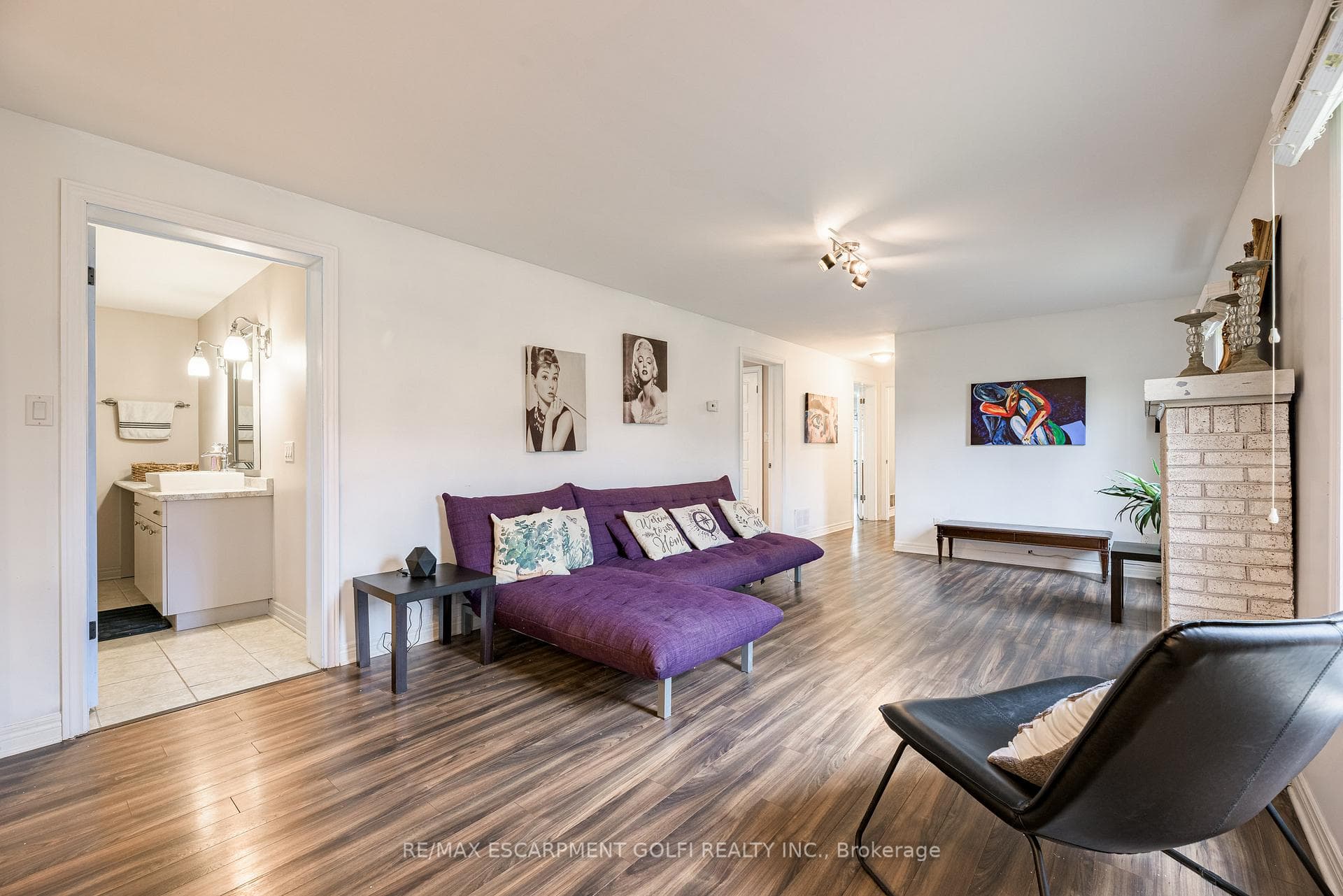 236 Ridgeway Road photo 11