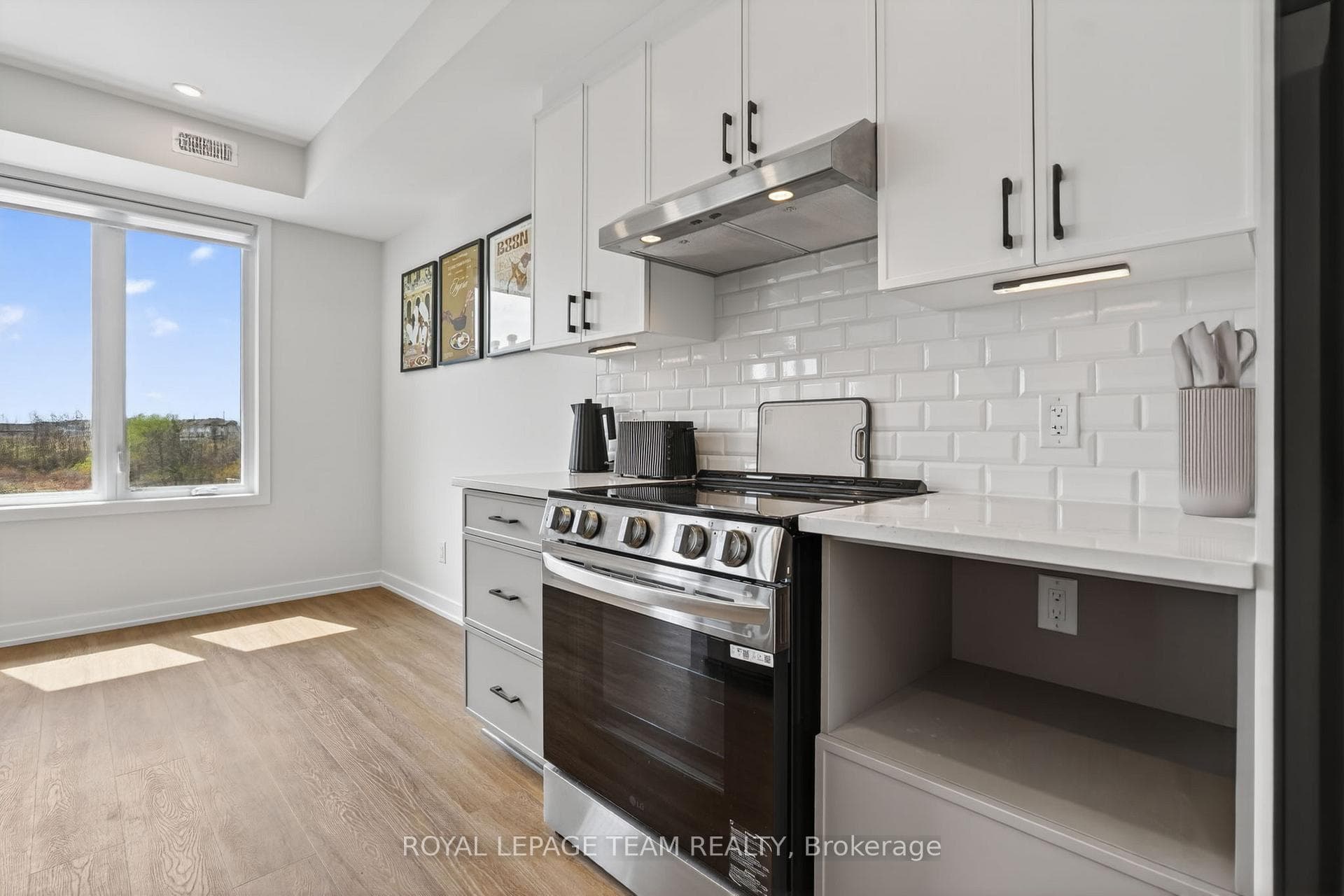 830 Roger Griffiths Avenue Unit C photo 10