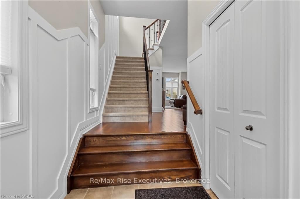 1327 ATKINSON Street photo 6