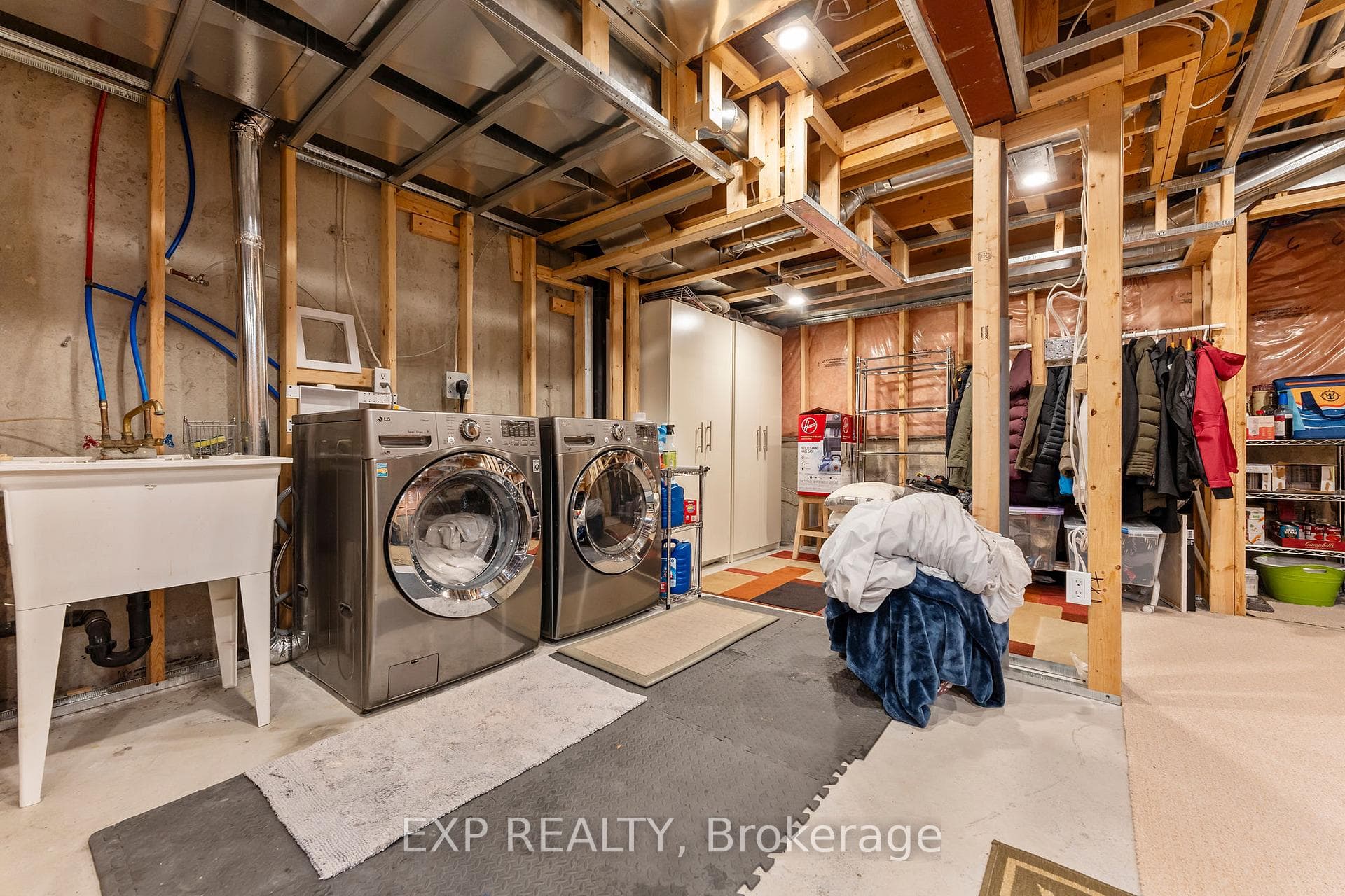 16 Clement Drive photo 36