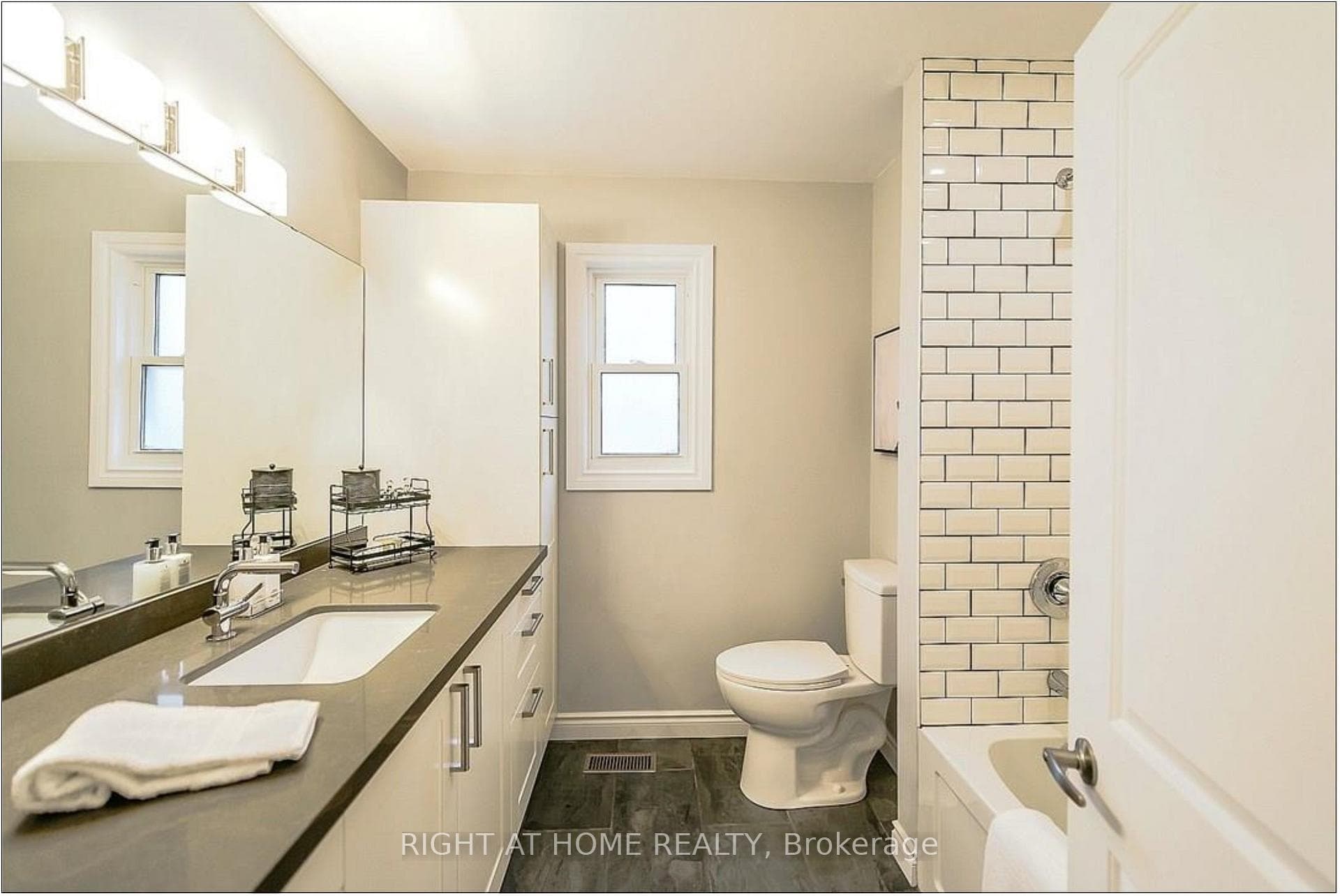 653 Geneva Street Unit Main photo 13