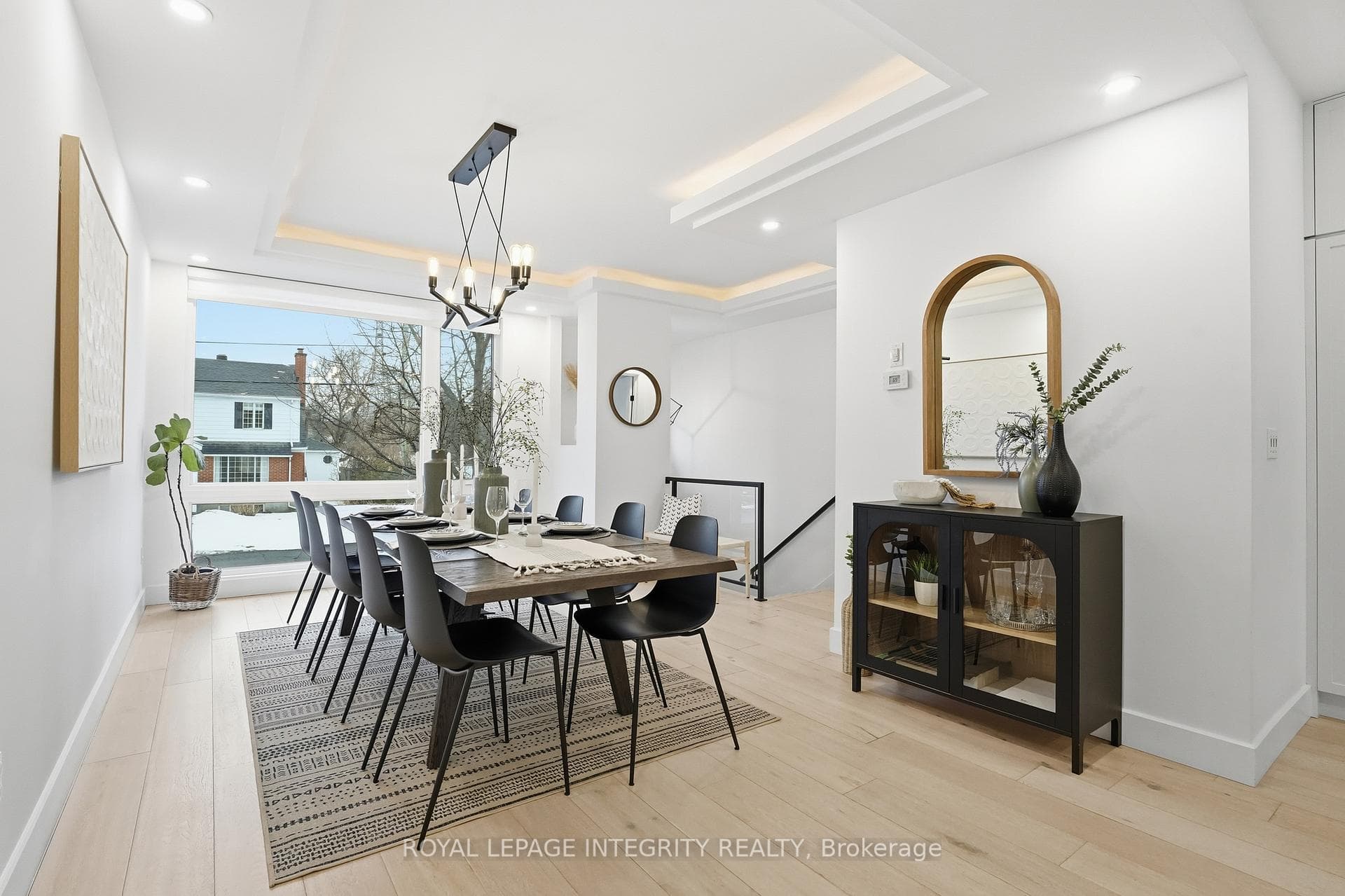 221 Wesley Avenue photo 5