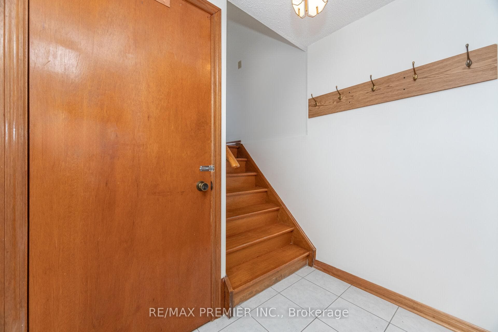 33 Arthur Griffith Drive photo 32