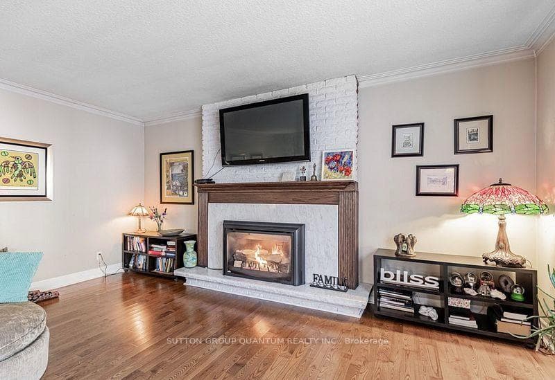 127 Mayfield Drive photo 20