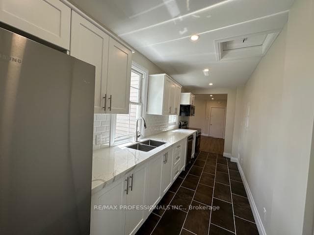 213 Pine Street Unit 2 photo 7