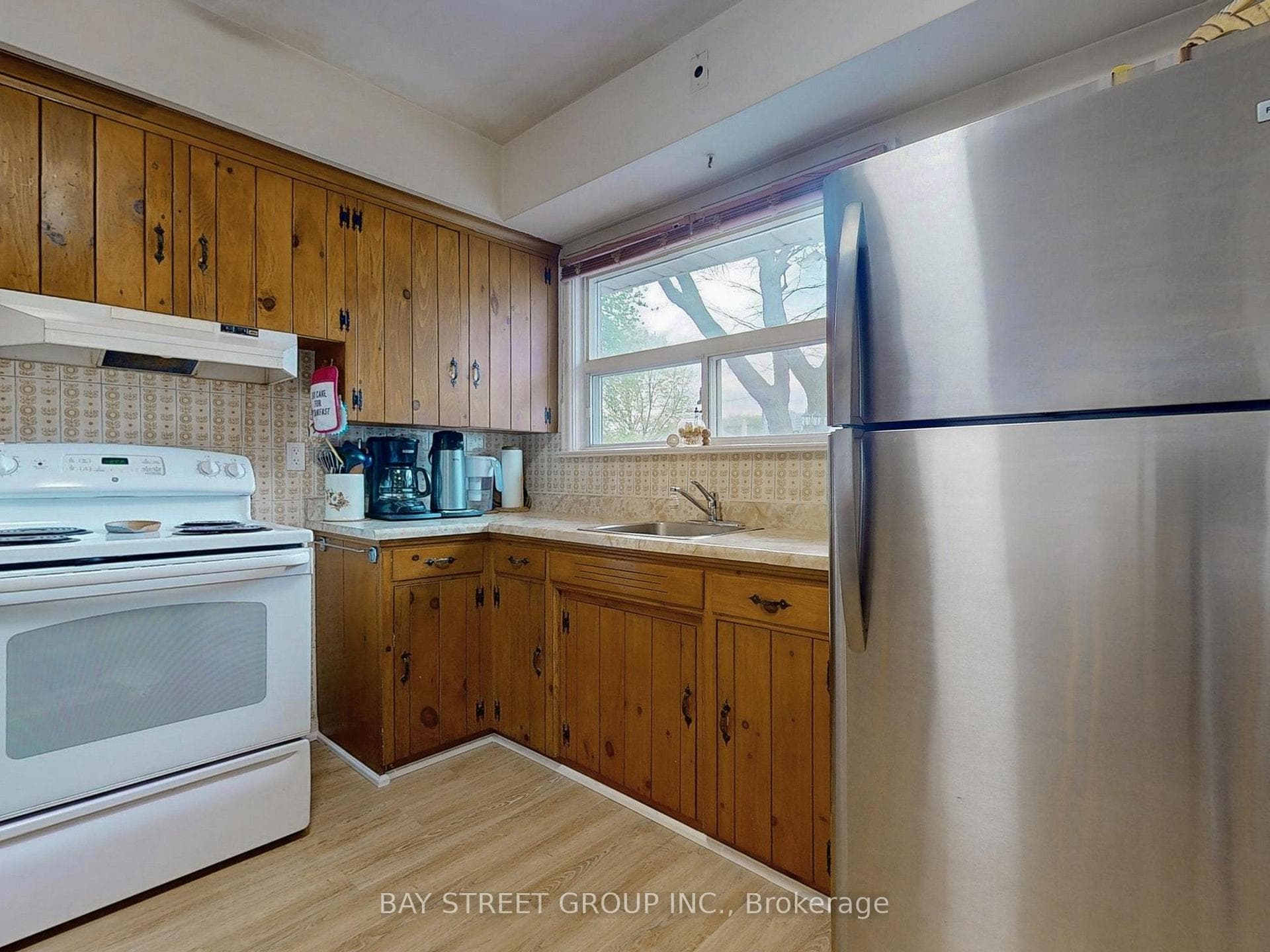 30 Mendip Crescent photo 5