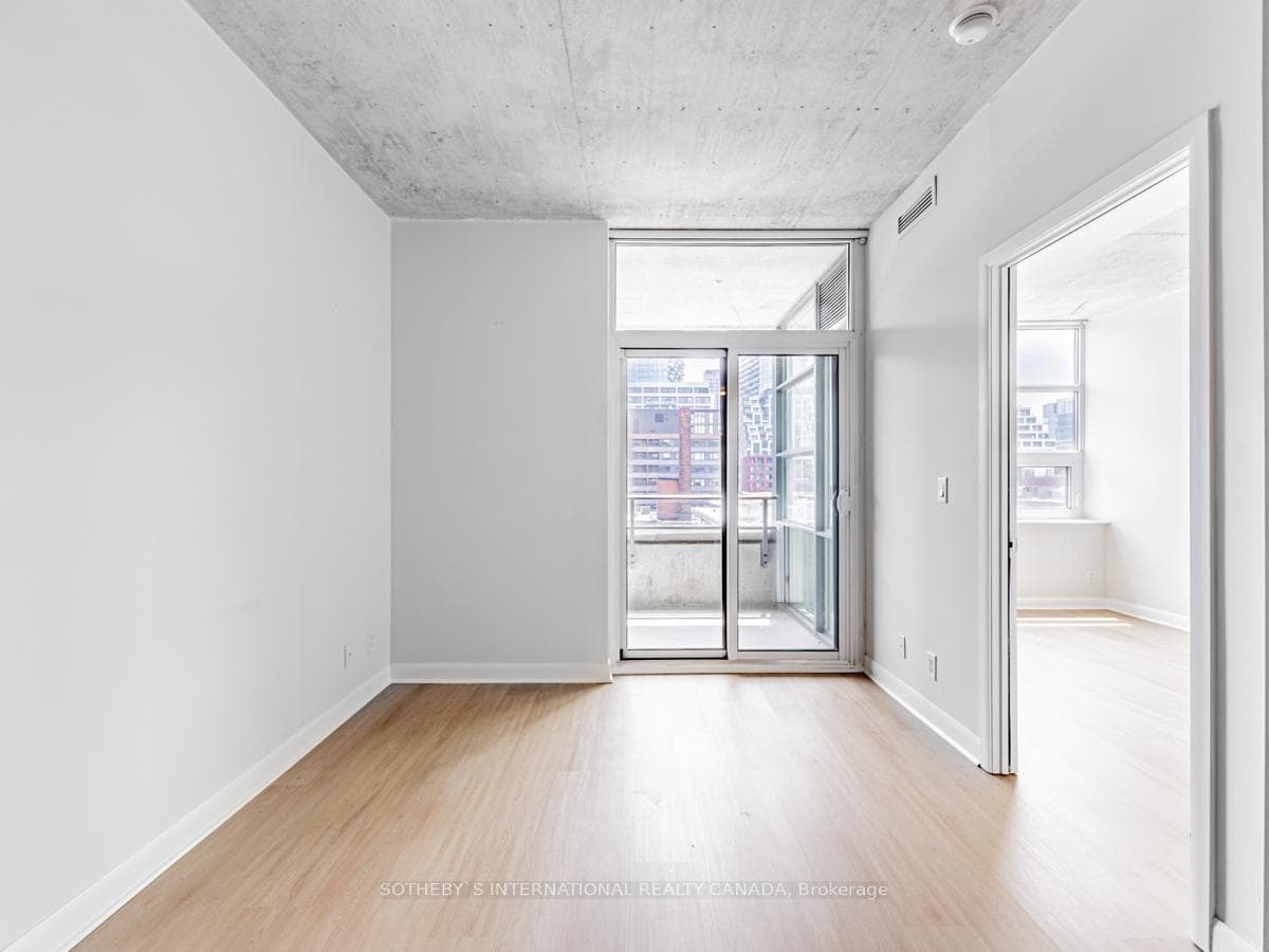 478 King Street Unit 609 photo 15