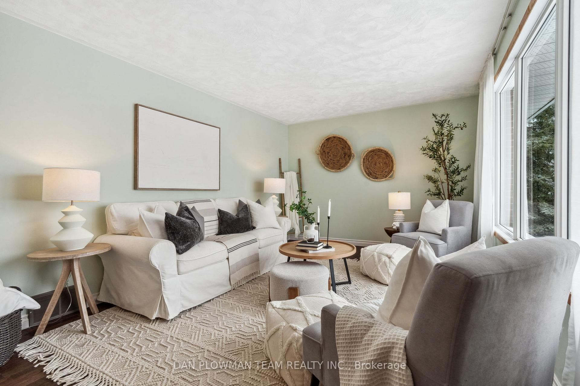 4880 Liberty Street photo 7