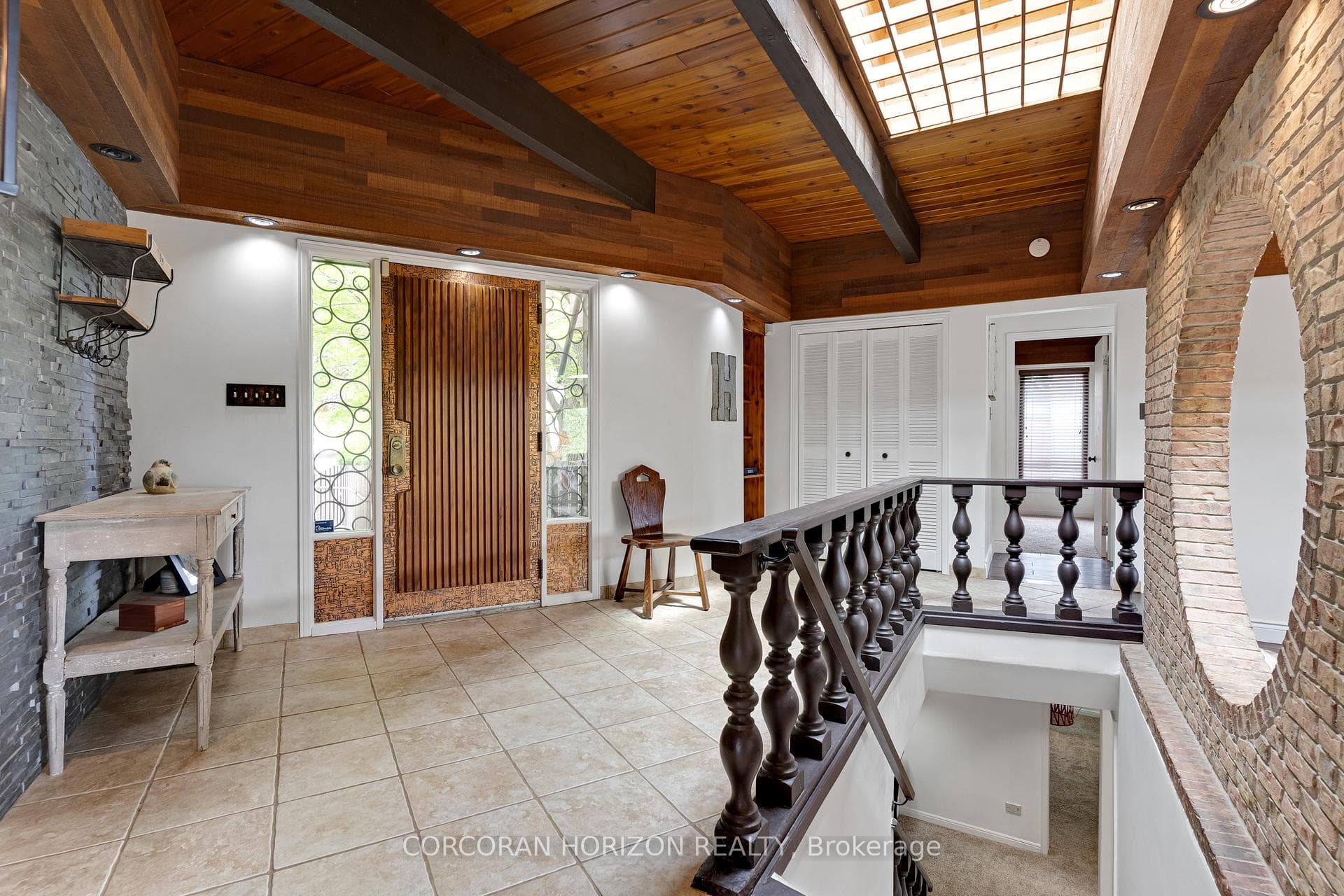 565 Fountain Street photo 8