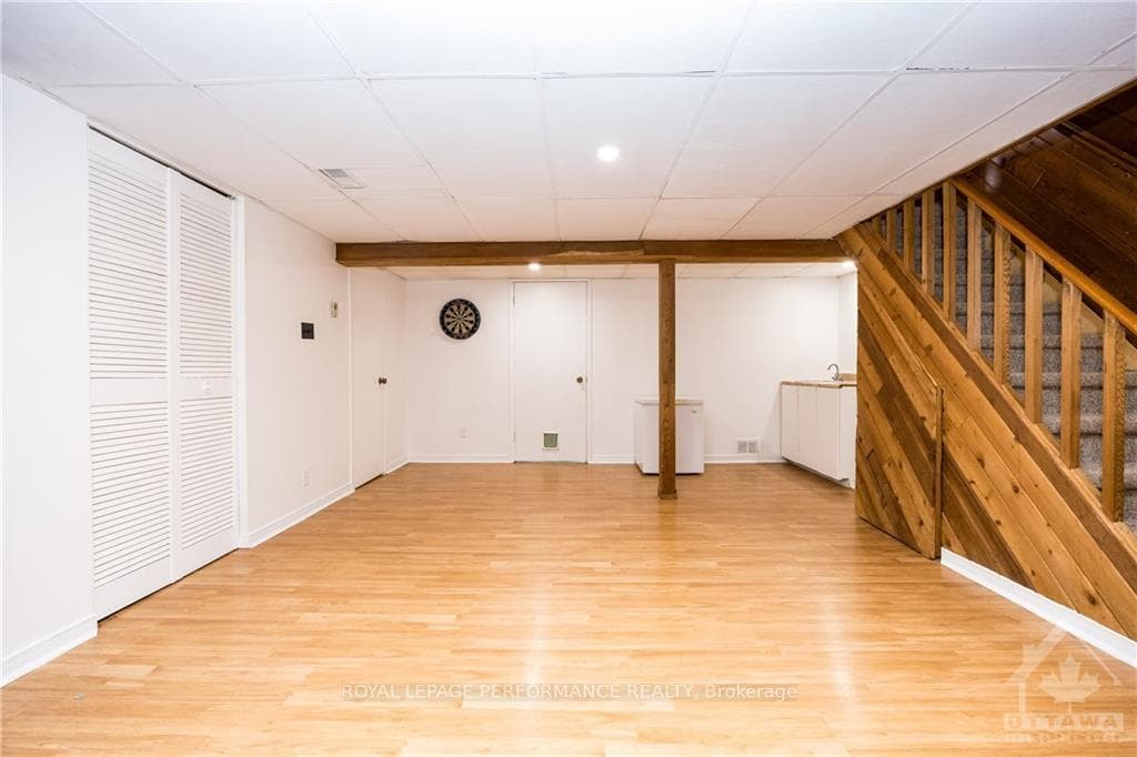 57 REANEY Court photo 24