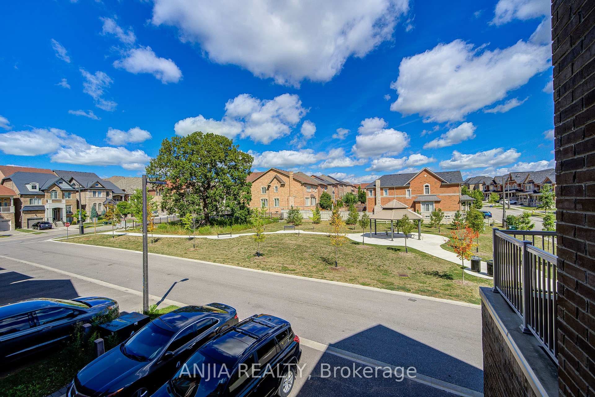 9349 Kennedy Road photo 33