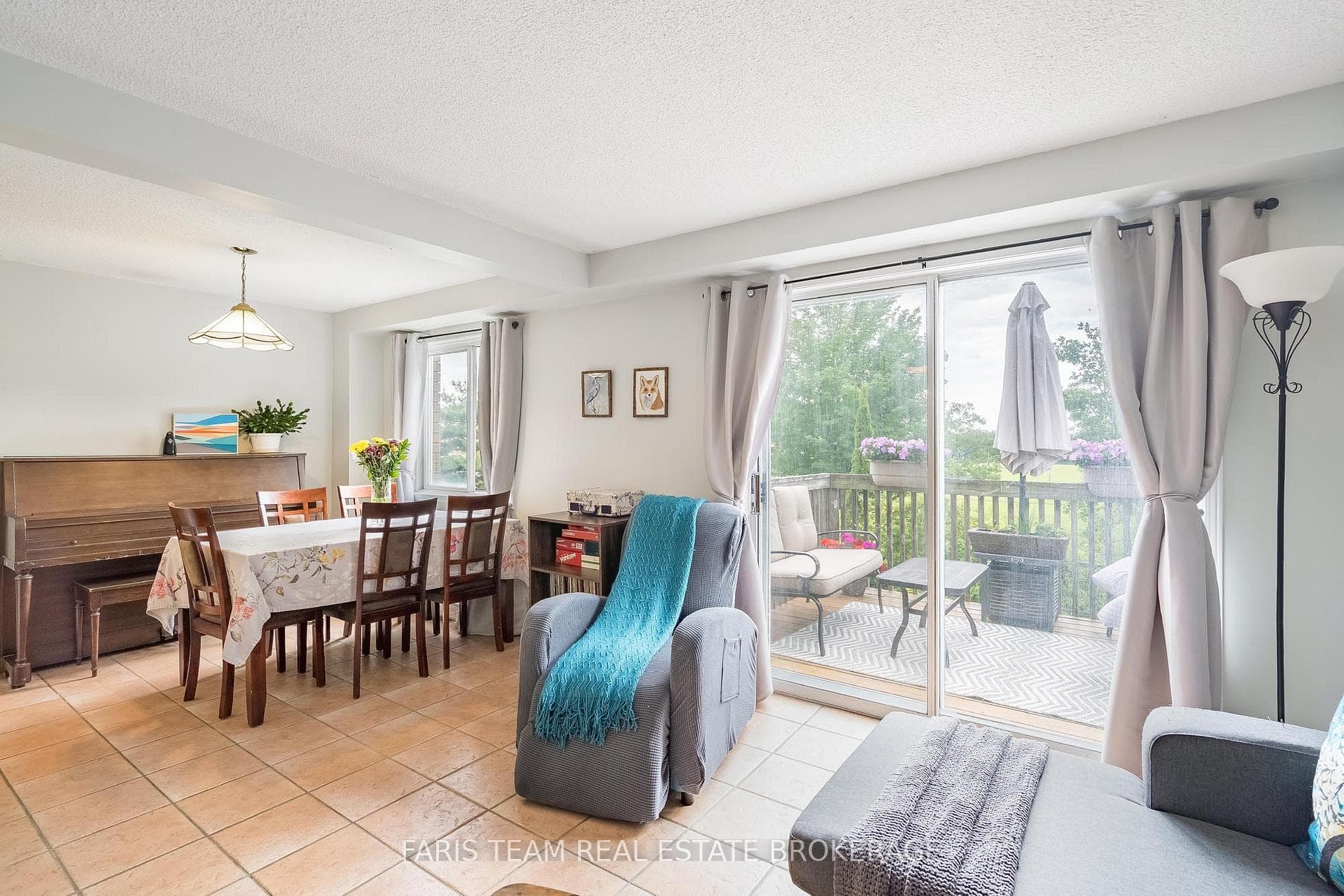 361 Galloway Boulevard photo 15