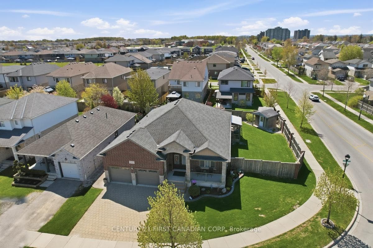 2035 Coronation Drive photo 1