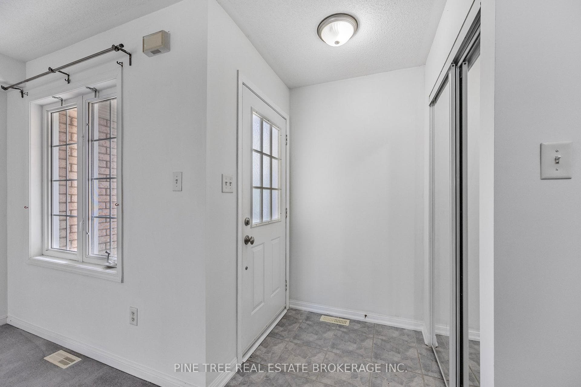 42 Coleman Drive photo 7